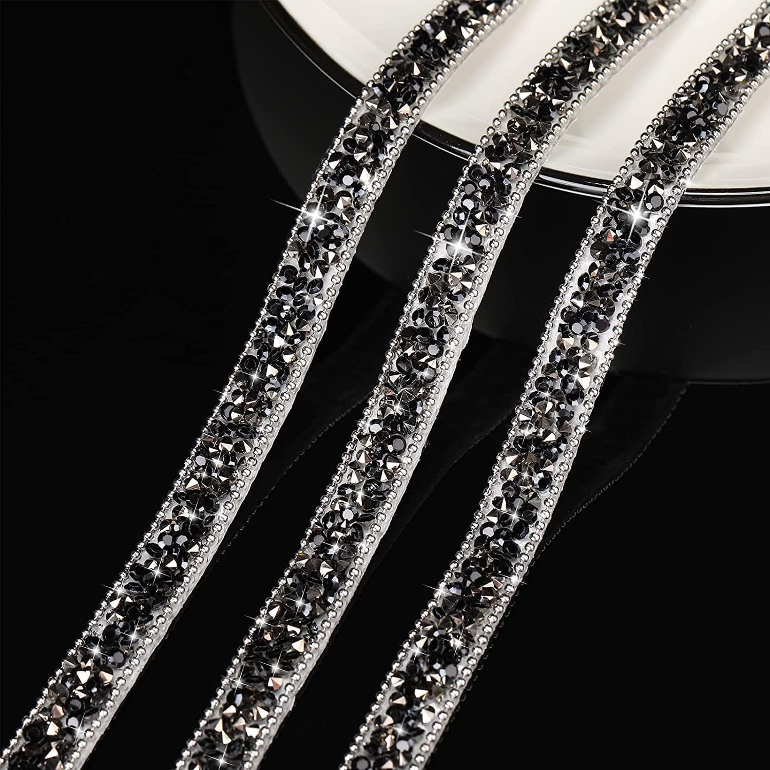 Wstążka samoprzylepna kryształowa kryształ górski diament 10 jardów x 10 mm błyskotka DIY kryształ górski diamentowa naklejka wydarzenie wesele samochód telefon szary