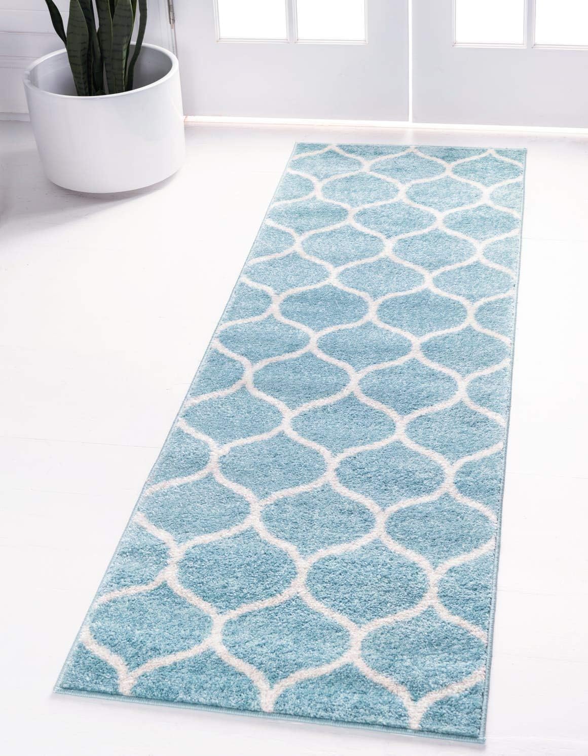 Unique Loom Trellis Frieze Collection Area Rug - Rounded (2' x 6' 1" Runner, Light Blue/ Ivory)