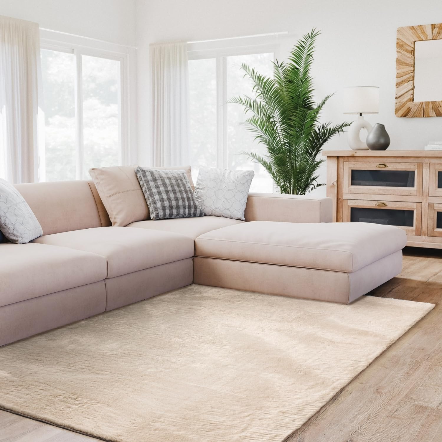 Interiyou Alfombra Salon Pelo Corto Fargo - 160x230 cm Beige - Felpa sintética esponjosa - Lavable y Antideslizante - Textura Suave Corta