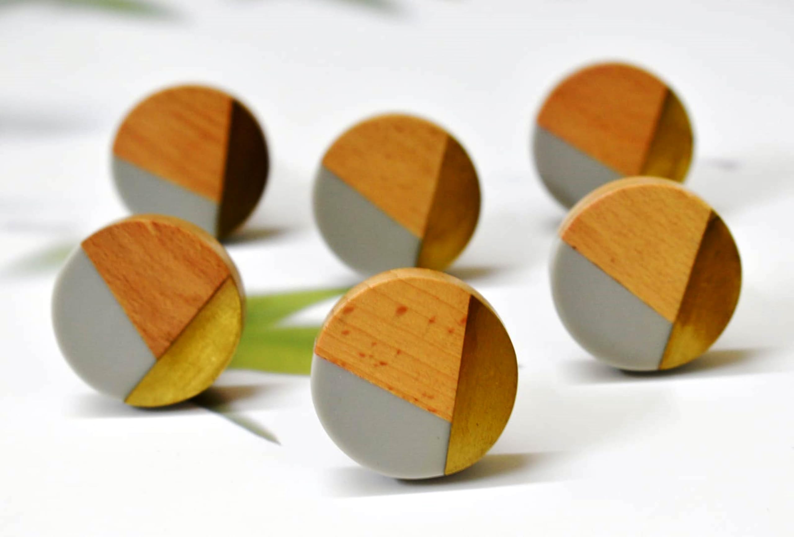 ARTISNO Three Tone Gold Designs Wood Resin Door Knobs, Vintage, Shabby Chic, Interior Furniture, Cabinet Cupboard Drawers Pulls Handles,6