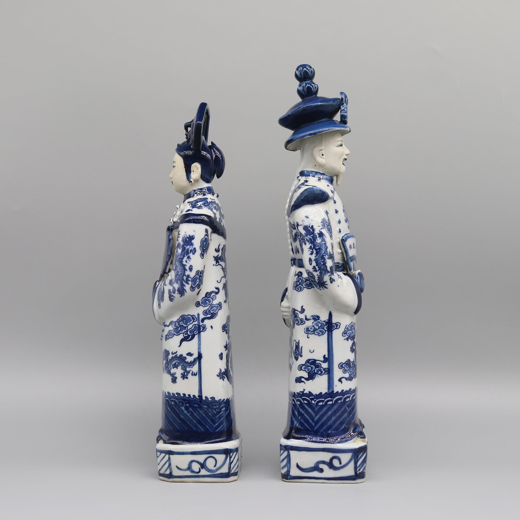 Eastern tide Set di 2 statuine tradizionali in porcellana blu e bianca dell'imperatore cinese e dell'imperatrice cinese, statue decorative in ceramica