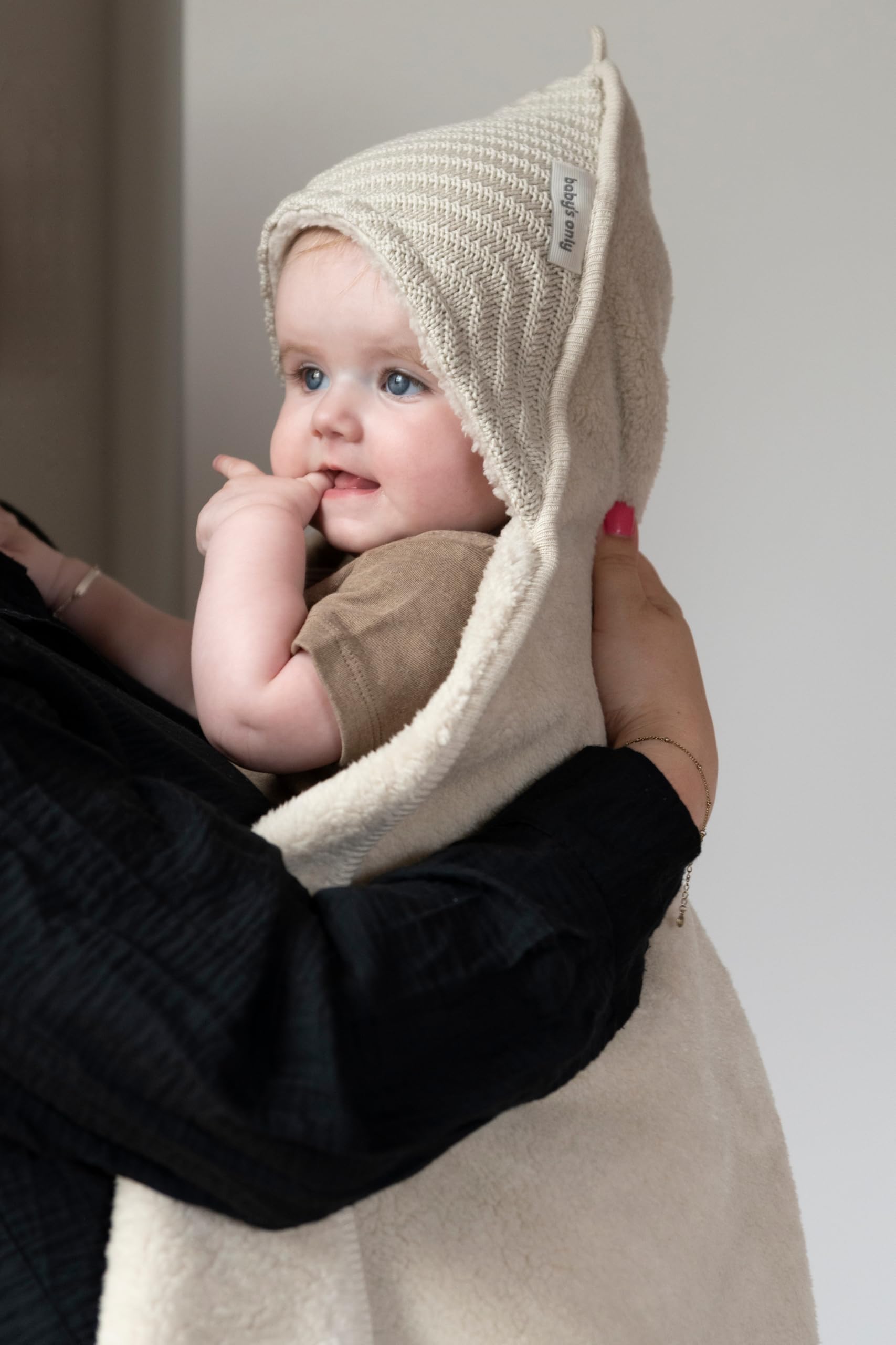 Baby's Only - Kocyk niemowlęcy z kapturem Grace - Beige - 75x75 cm