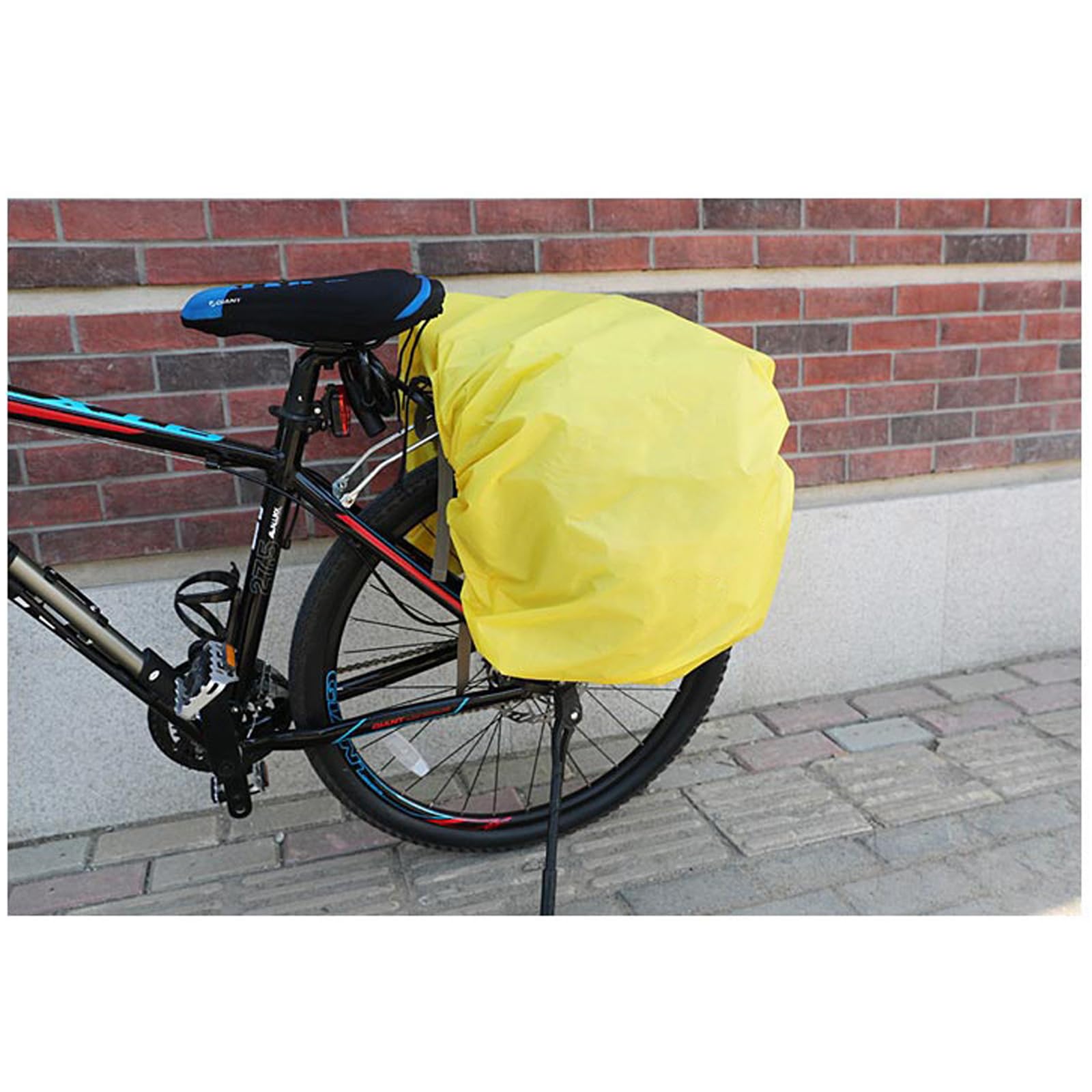 Sacoches de vélo imperméables de 50L,fabriquées en Polyester 600D Haute densité pour Une,Le Sac de Selle de vélo est livré avec Une Bordure réfléchissante et Une Housse de (Noir)