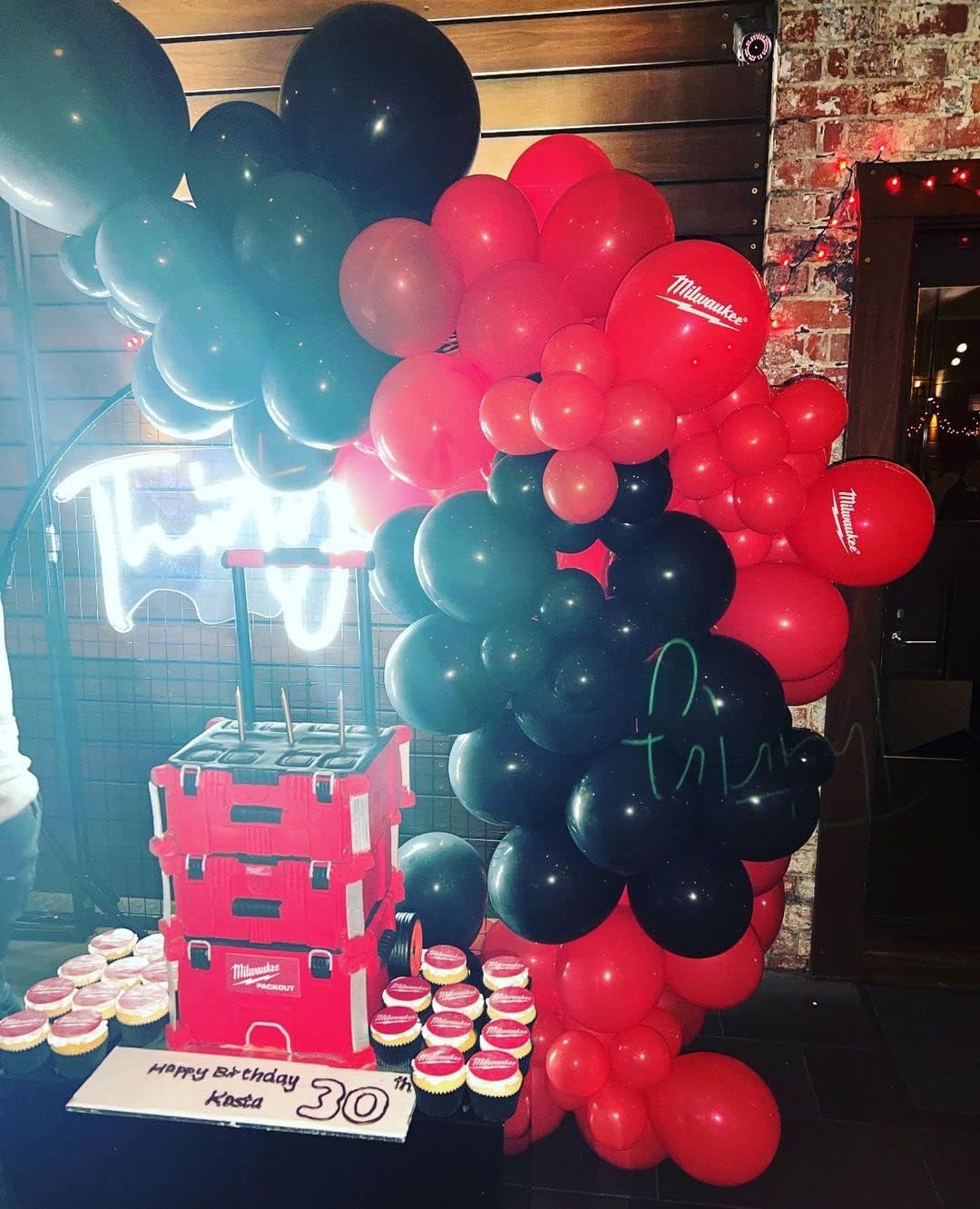 Bezente Red Black Balloons Garland Kit,100Pcs Black Red Balloons and Red Black Confetti Balloons Arch for Wedding Birthday Graduation BBQ Casino Party Prom Party Arch Decoration thumbnail