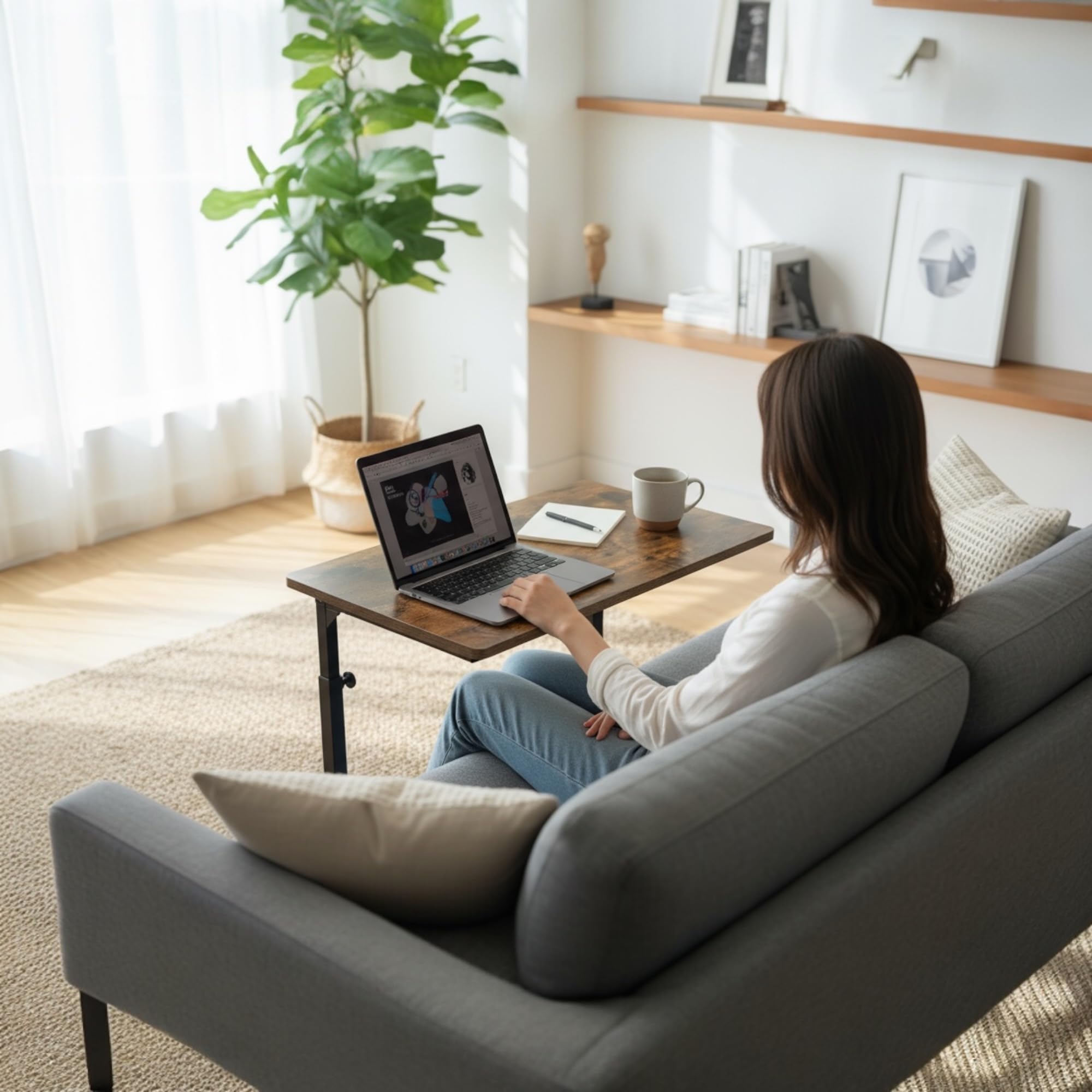Mesa Auxiliar C en C de Sofá Ajustable en Altura, Mesa para Portátil para Sofá y Cama, Marrón Rústico