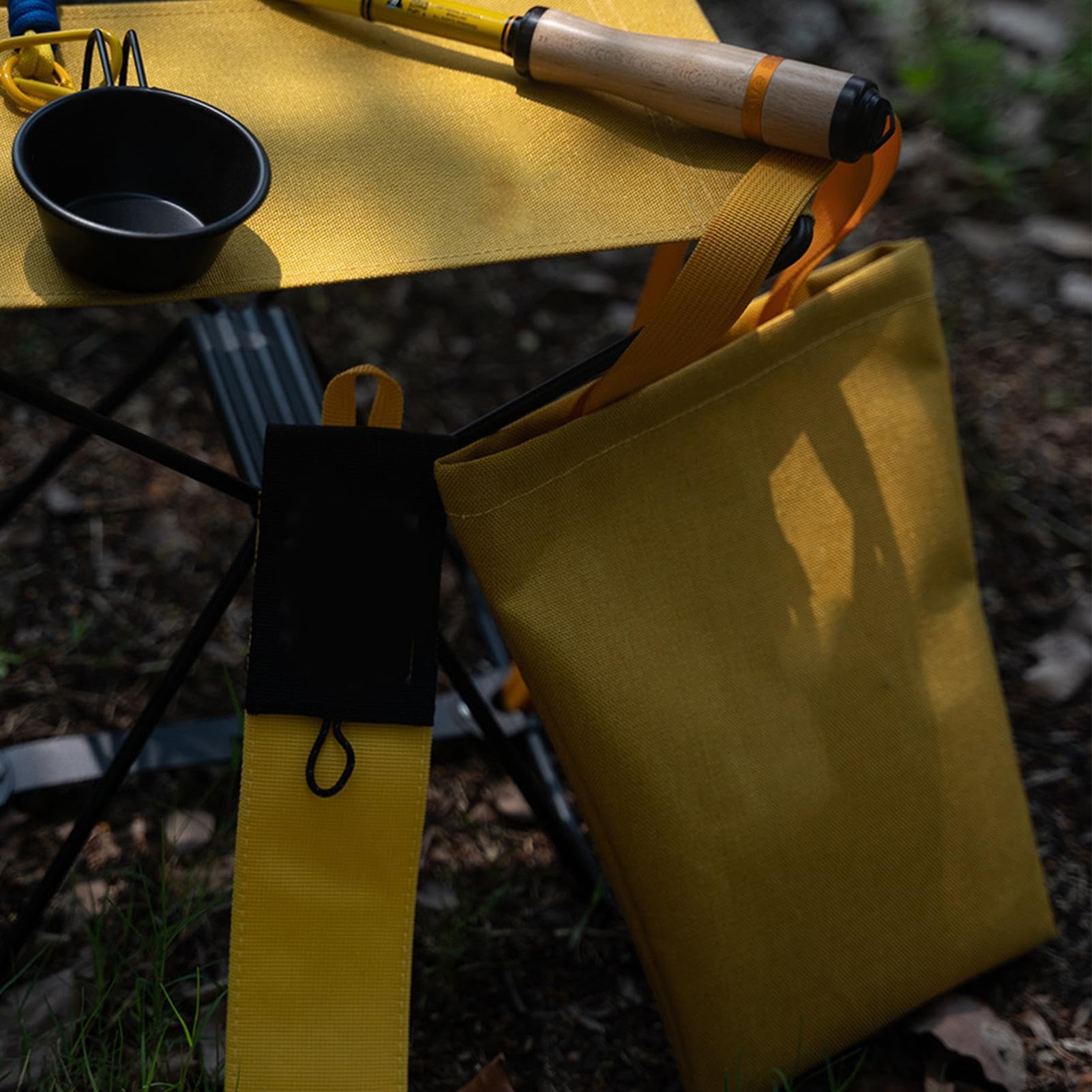 Generico Sgabello Pieghevole Leggero e resistente | Sgabelli da Esterno Pieghevoli per Adulti Per Campeggio, Escursionismo, Trekking, Picnic, Viaggio, Spiaggia, Piscina,