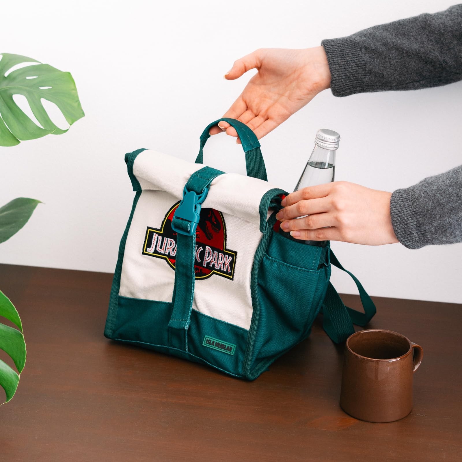 Grupo Erik Borsa Porta Pranzo Jurassic Park - Portapranzo Termico Per Alimenti 11,6L, Materiali resistenti e Facili da Pulire | Lunch Box Termico, Jurassic Park Gadget