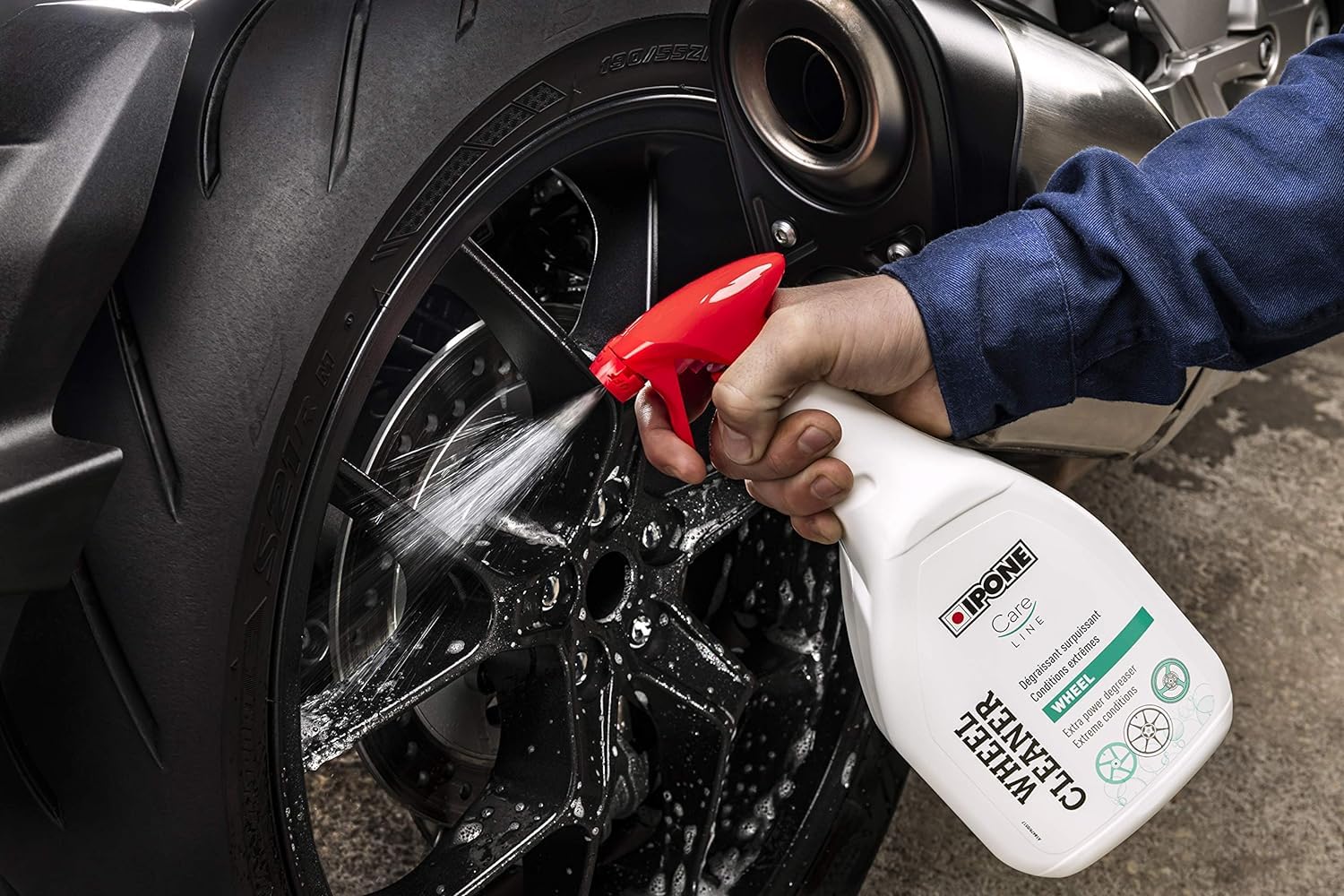 IPONE – Pulizia Cerchioni super potente Wheel Cleaner – Sgrassa e Pulisce Senza Sforzi – Getto ampio – 1L