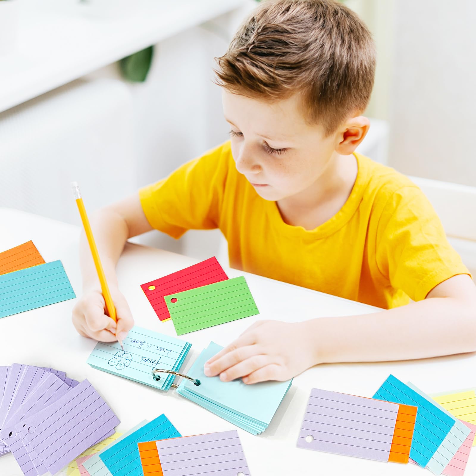 Flashcard Studio 600 Pezzi - Cartoncino Rigato A8 Multicolore Con Anelli Per Organizzazione