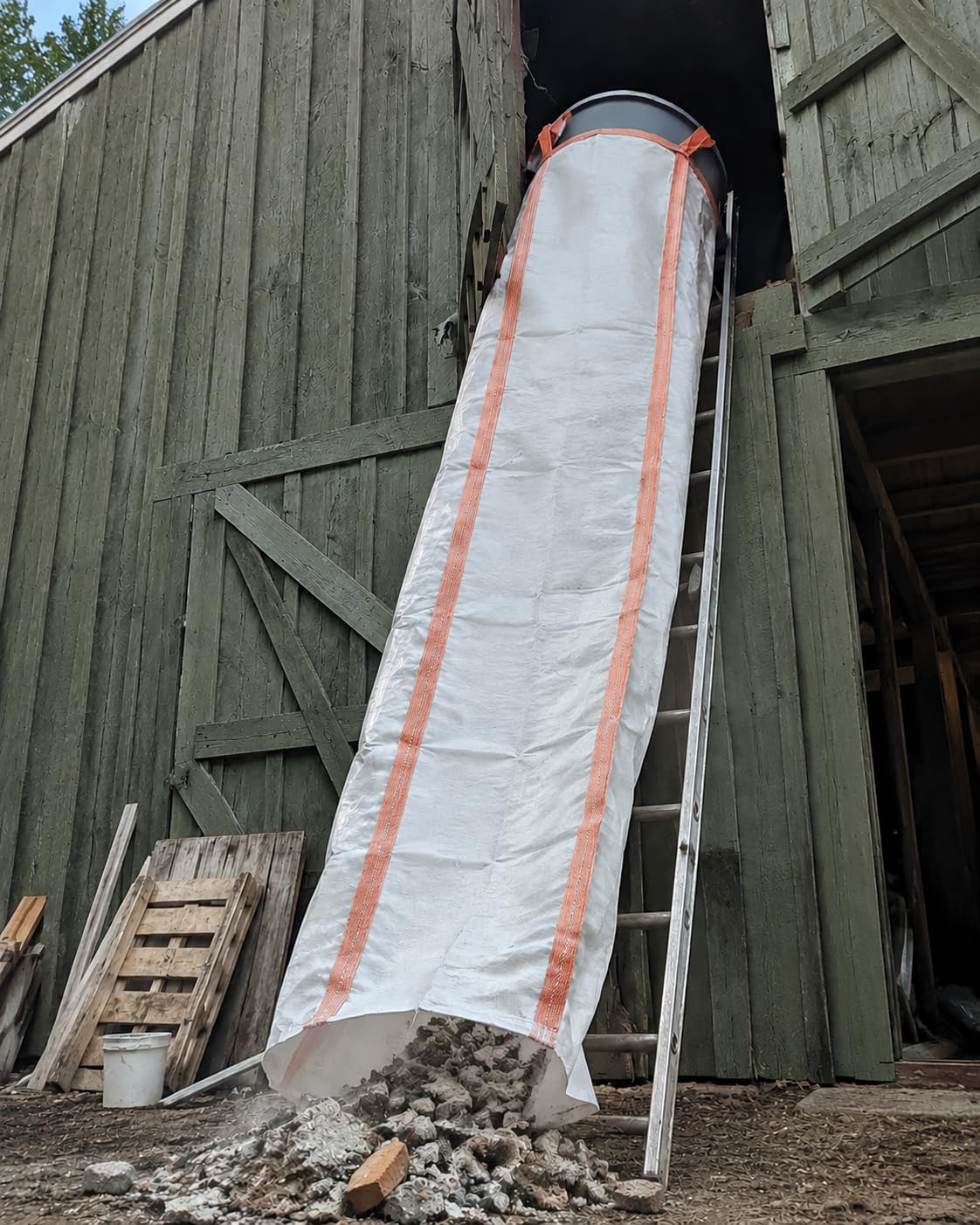 benut 10ft Construction Trash Chute - scaffolding and accessories | Mubboo