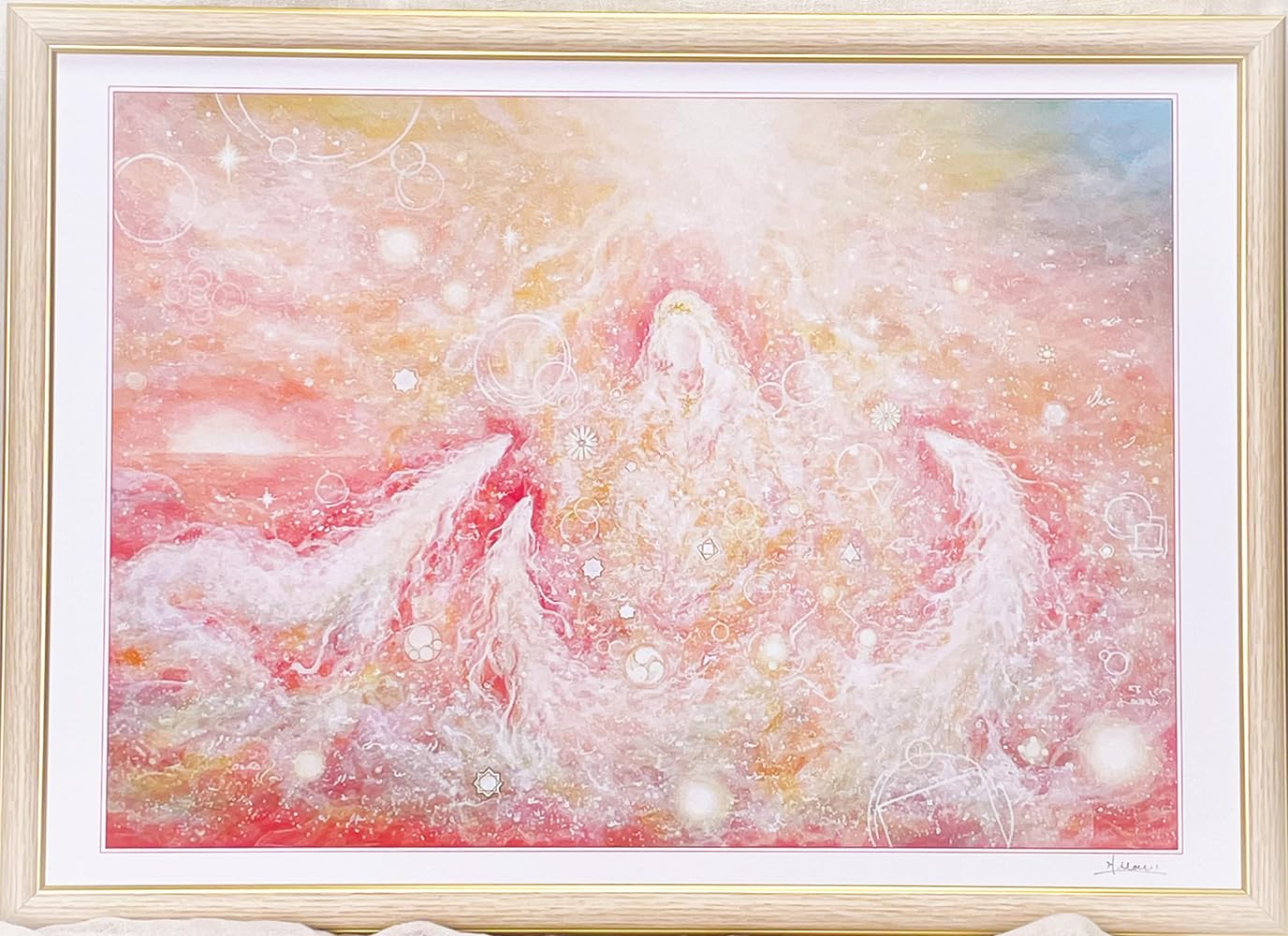 眠る龍神と幸せを運ぶ2匹の蝶々｜ピンクの夢色テクスチャーアート　アクリル画　原画 Amazon.co.jp: 絵画 インテリア おしゃれ 龍神 龍 ヒーリングアート