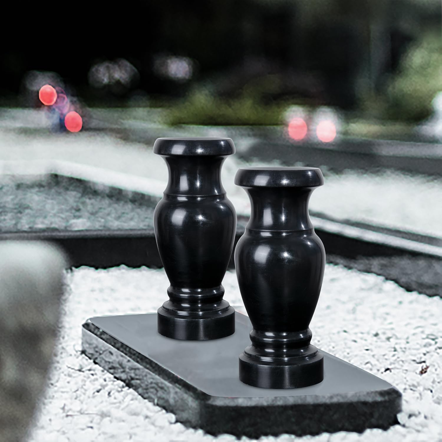 Vase funéraire, vase funéraire en granit pour mémorial, décoration de table, fleurs artificielles ou fleurs fraîches, décorations de tombe pour le jardin (2 pièces, noir), sans trou de drainage