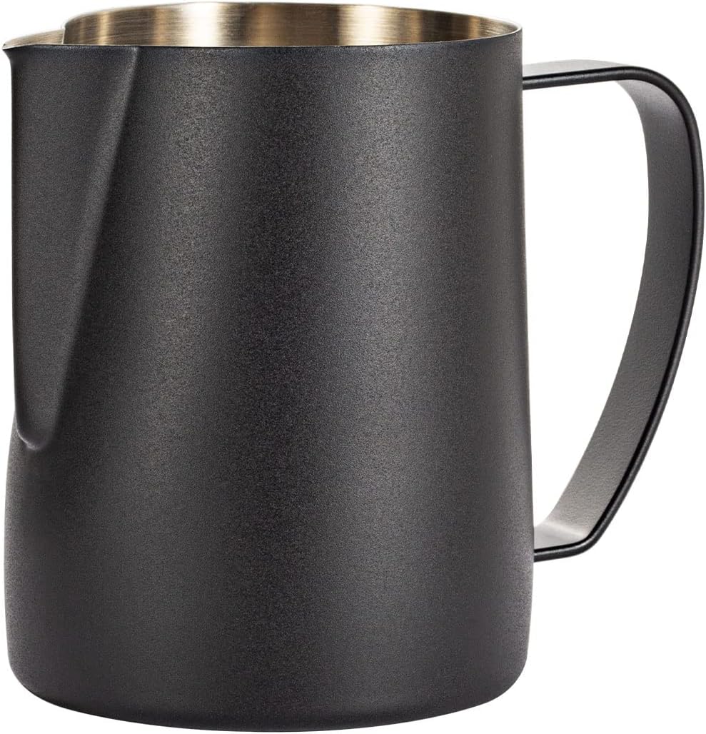 Milk Frothing Pitcher, 600ml Stainless Steel Espresso Steaming Pitcher, Coffee Cappuccino Barista Steam Pitchers Milk Jug Latte Art, Black