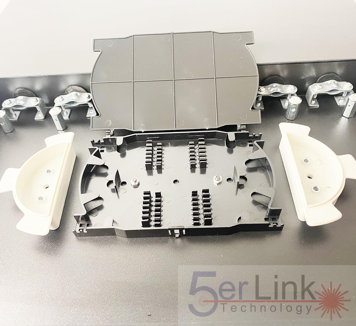 Amazon.com: 24 Strand 1U Fiber Optic Cable Rack Mount Enclosure