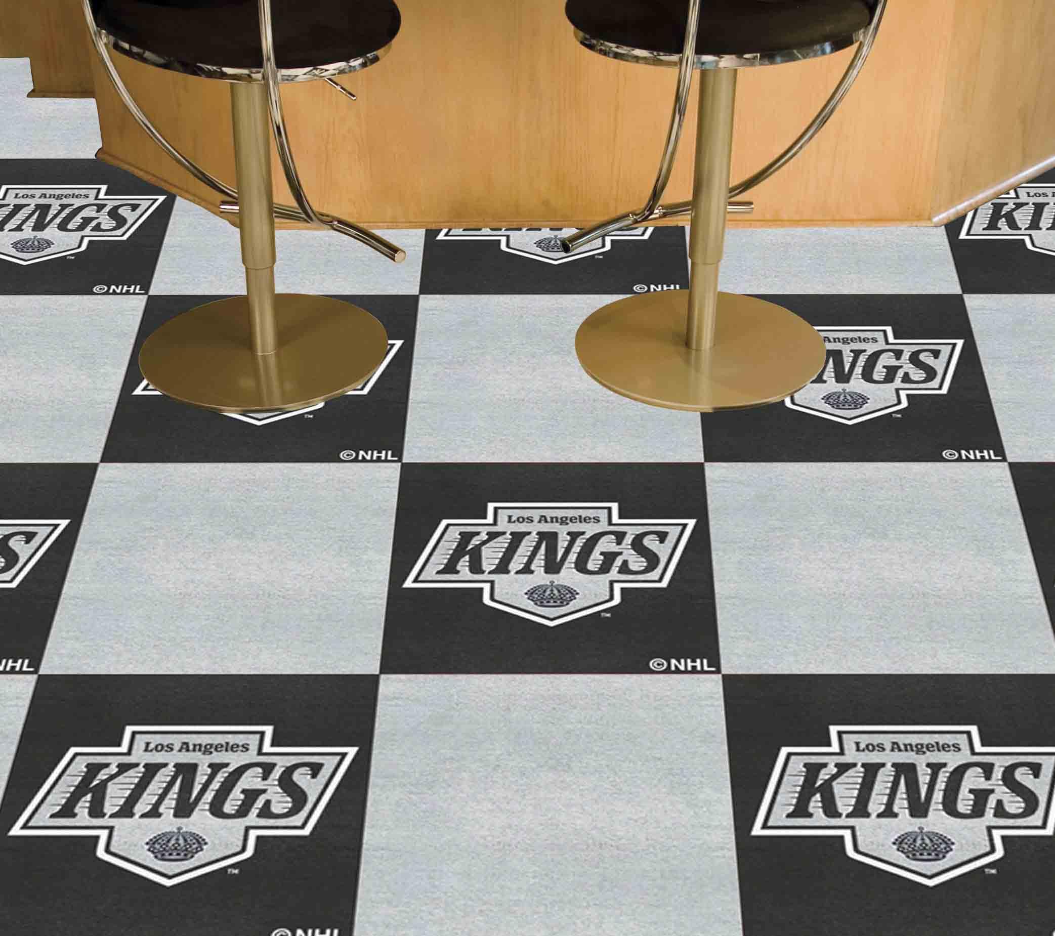 FANMATS 10680 Los Angeles Kings Team Carpet Tiles - 45 Sq Ft.