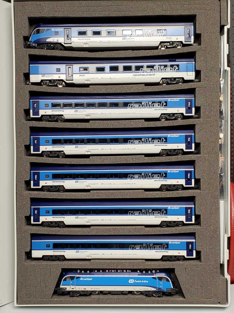hobby train railjet レールジェット　8両セット Amazon.co.jp: HOBBYTRAIN・FleischmannFLM チェコ鉄道レールジェット