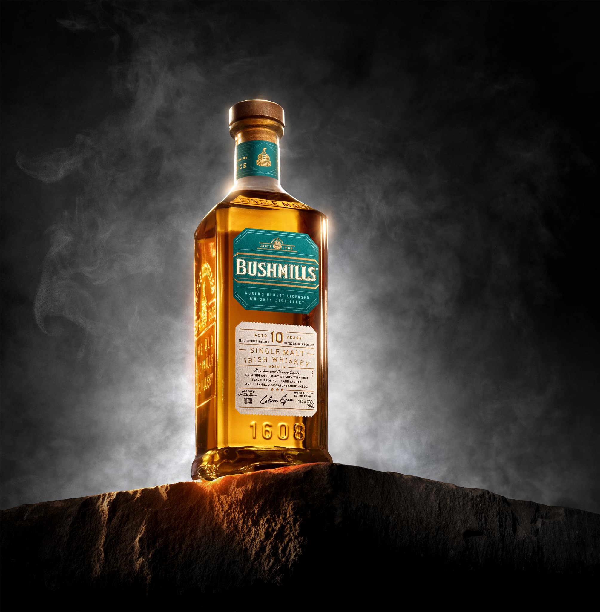Amazon.co.jp: Bushmills ウイスキー700ml ブッシュミルズ シングル