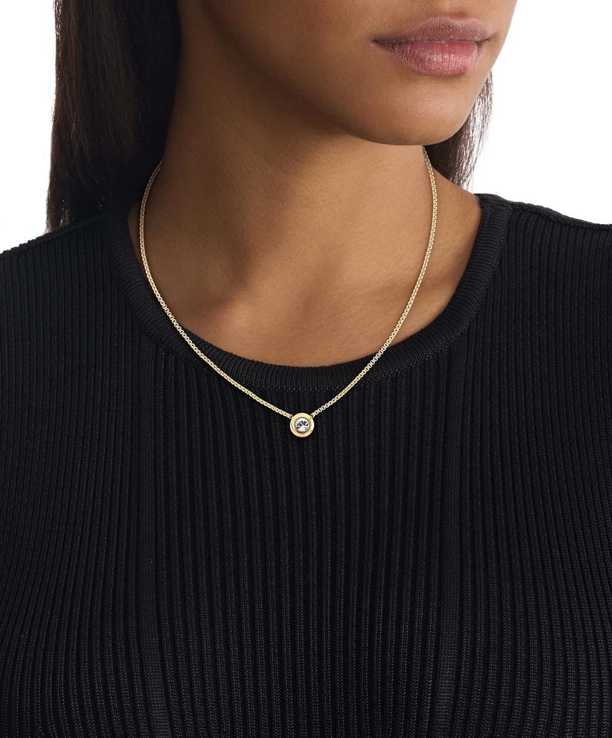Calvin Klein Damska TWISTED BEZEL SOLITAIRE Kolekcja Żółte Złoto Naszyjnik z Zawieszka Ozdobiona Kryształami - 35000770