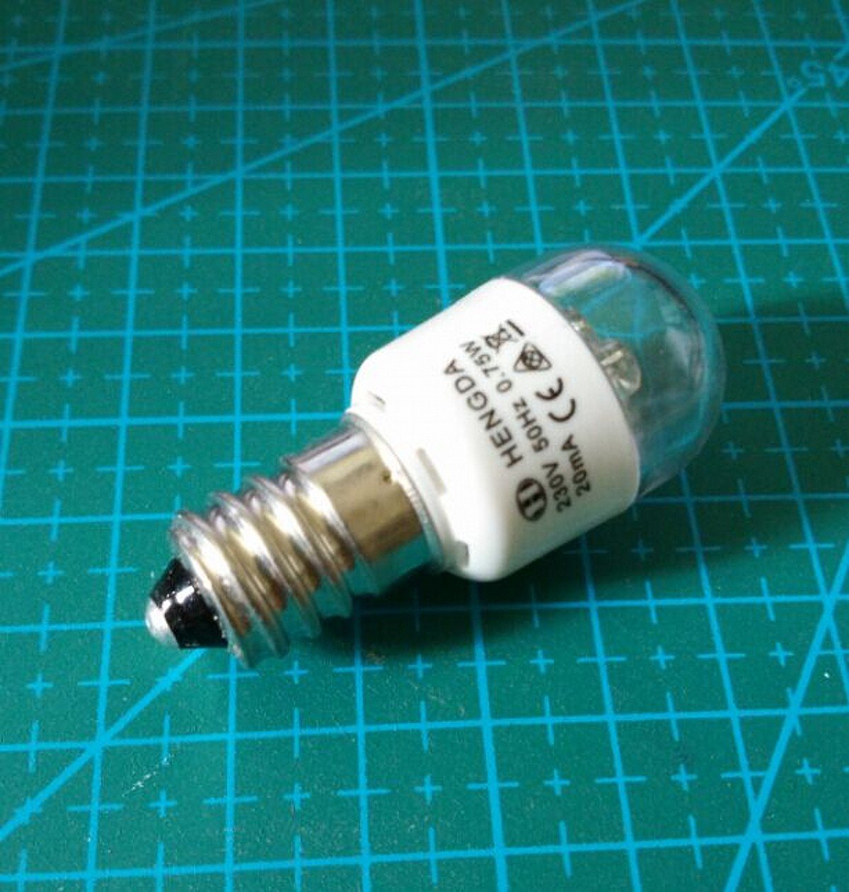 1PC Sewing Machine Light Bulb 0.5W E14 Screw fit Brother XL2600 BM2600 XL5500 XL5600 XL5700, Singer 1408 1507 8280 2250 2259 2263 3323 2662, HZL-60 HZL-35Z MO-644D MO735