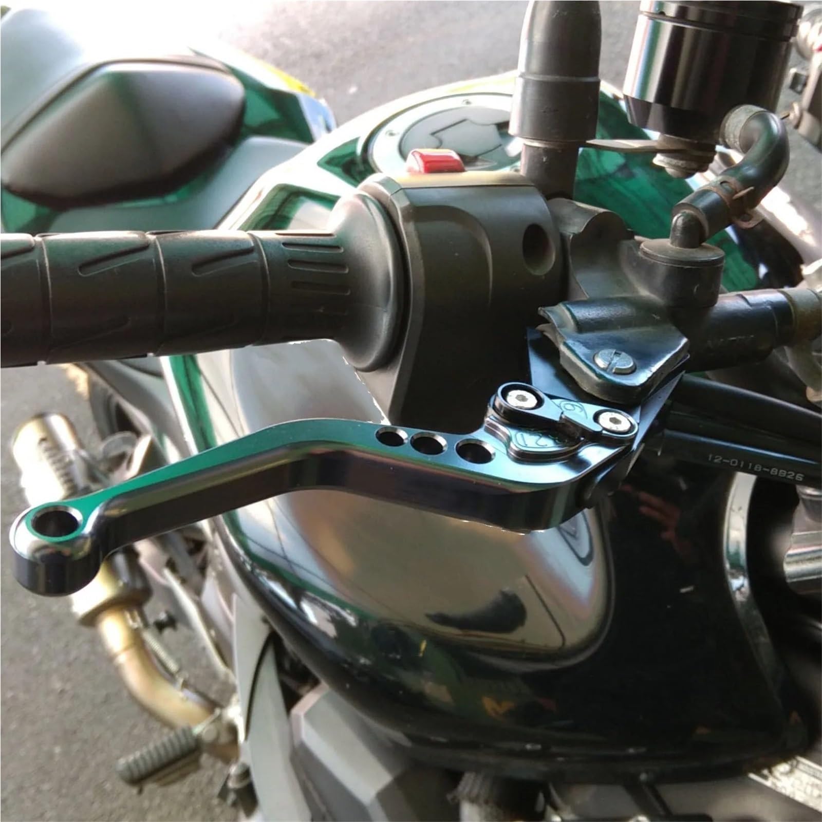 Pasuje do VESPA GT 125/200 GTS 125ie 300ie Super GTS 250/ABS GTS 300 GTS250 GTS300 CNC regulowana dźwignia hamulca i sprzęgła(Red)