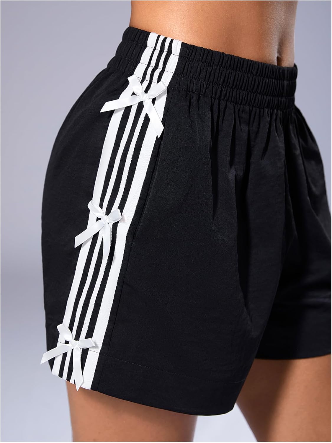 Verdusa Women's Bow Striped Track Shorts Y2k Elastic Waist Wide Leg Gym Shorts