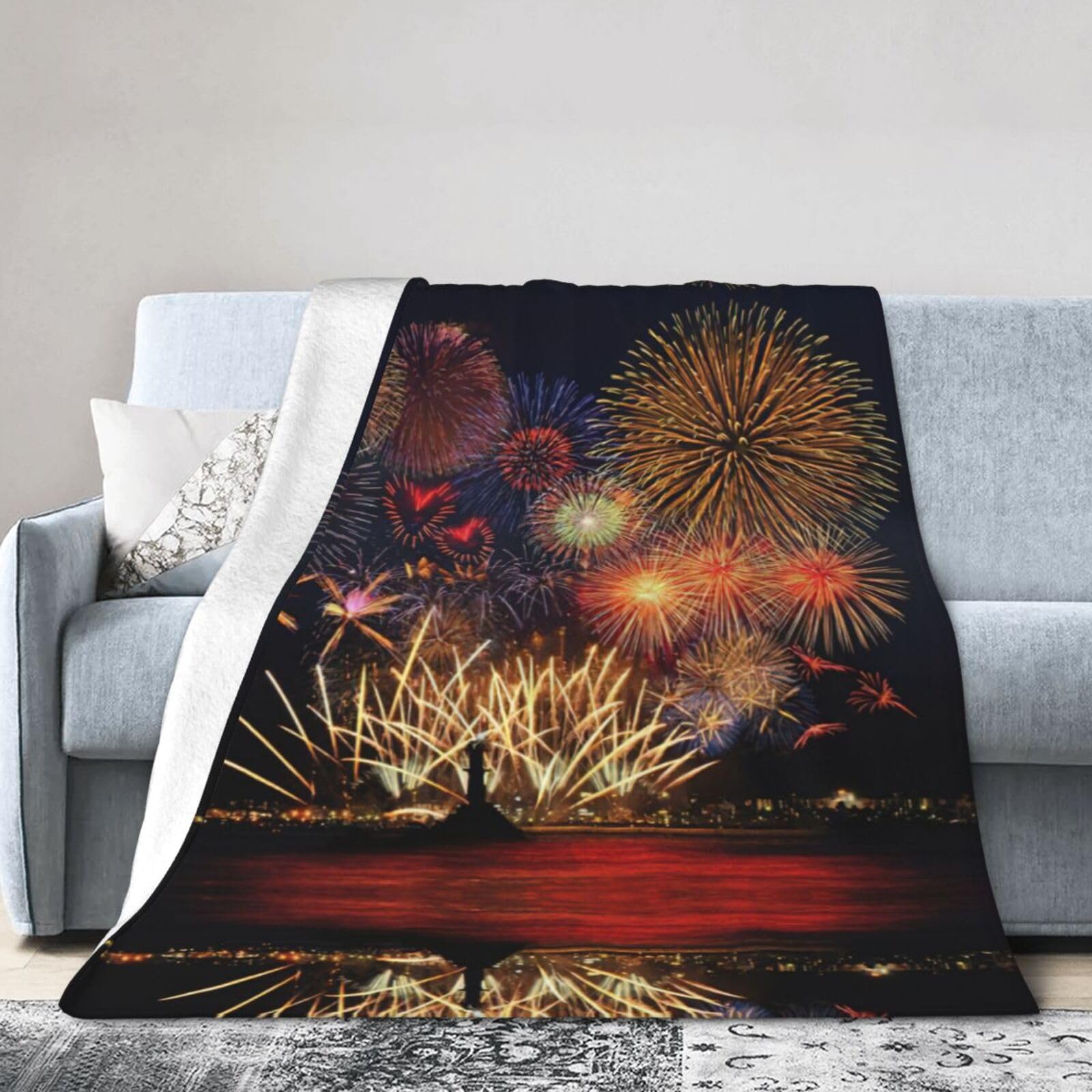 Uusnwaa Soft Cosy Fleece Warm Throw Fireworks Print Blanket