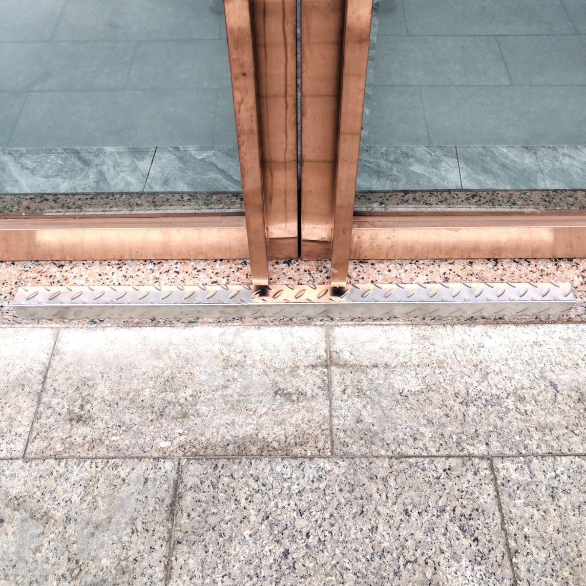 Diamond Plate Angle, Stainless Steel Corner Guard 2 x 2 x 48 inch, Metal Stair Nosing, Wall Trim, Pack of 4(Outside Corner)