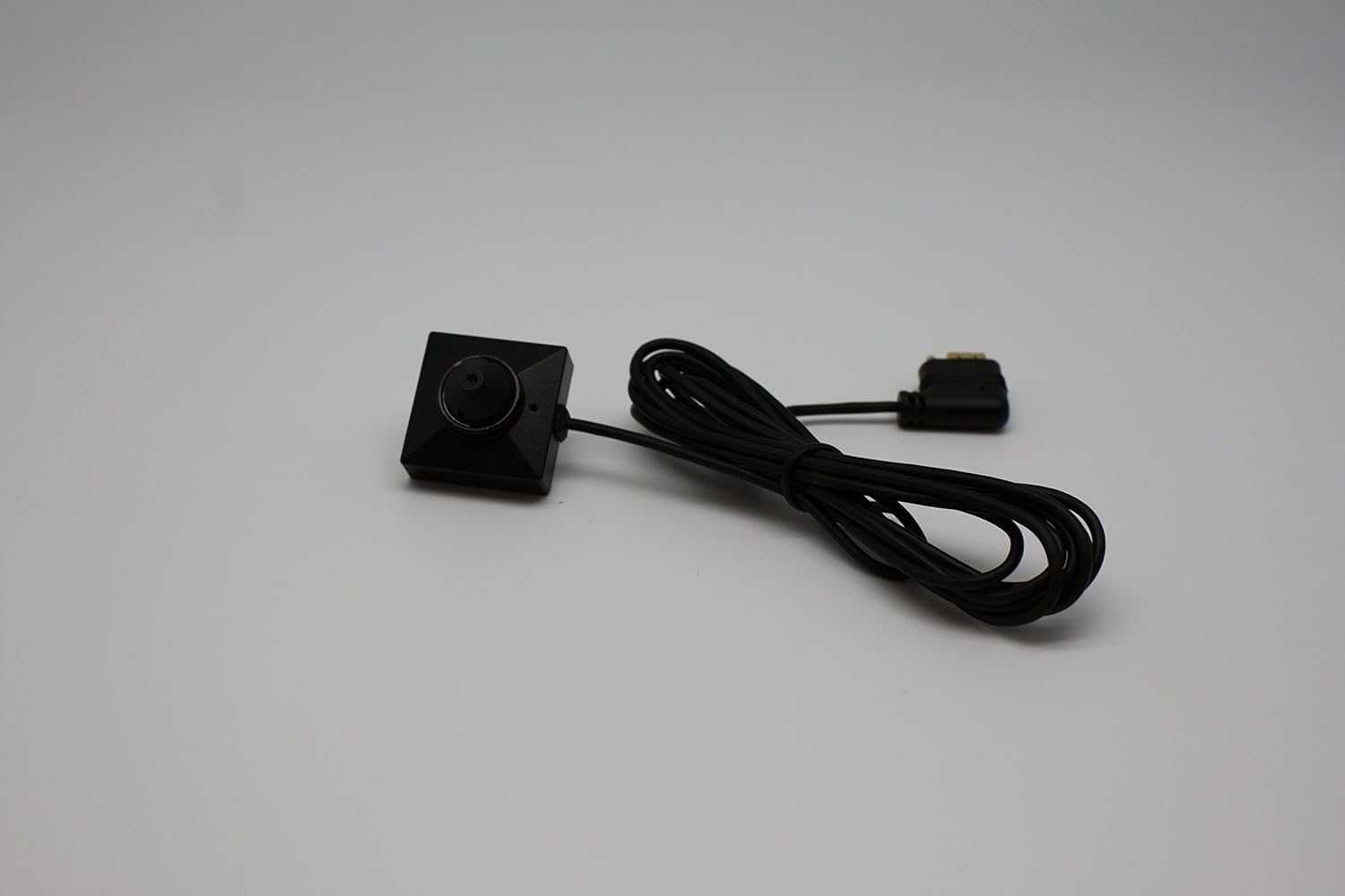 C1025 CMOS 1080P Color Camera with Cone Lens