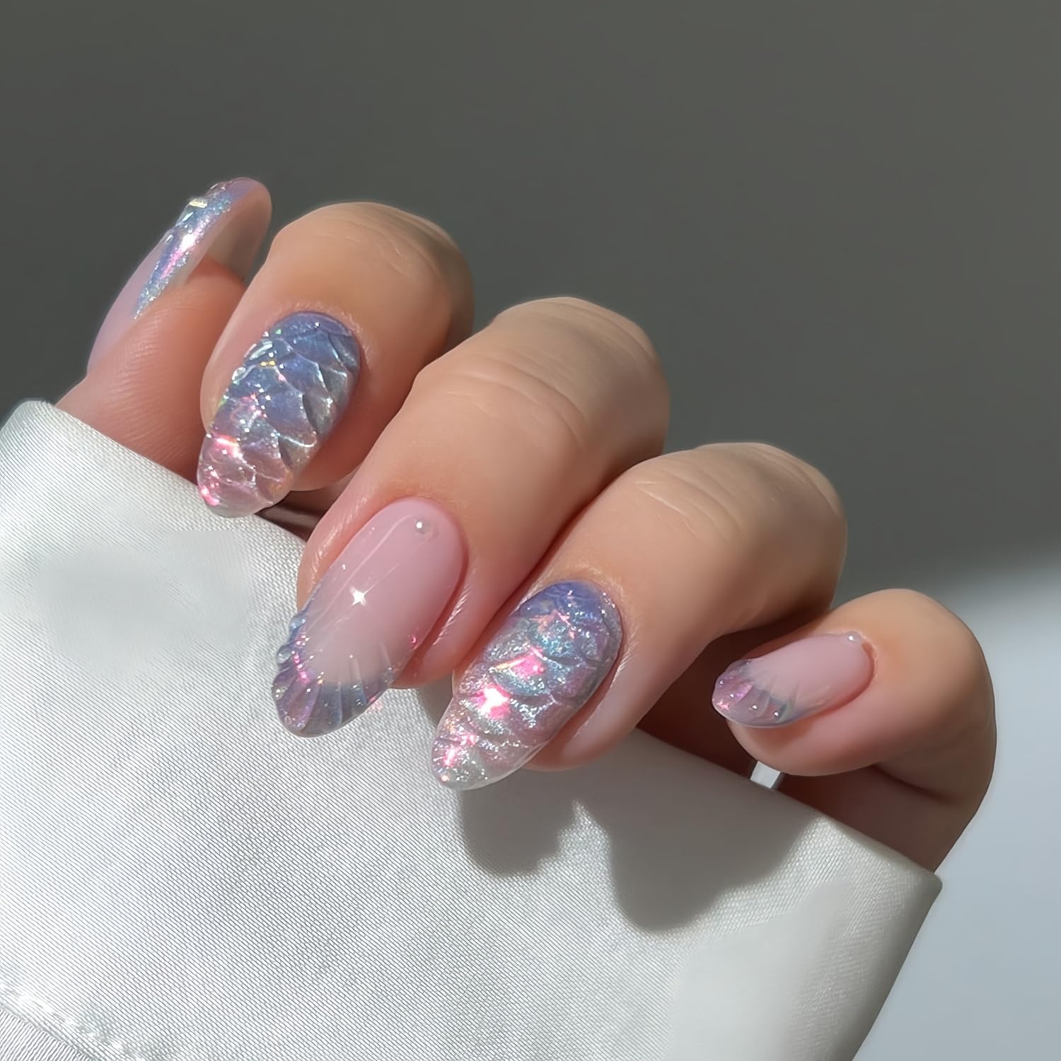 Senvenski Gelée Vitrail Cat Eye Vernis Semi Permanent, 15ml Oeil de Chat Magnétique Gel 3D Holographique Brillant Translucide Couleur Vernis Gel pour French Manucure (Gelée La sirène, MY1-026)