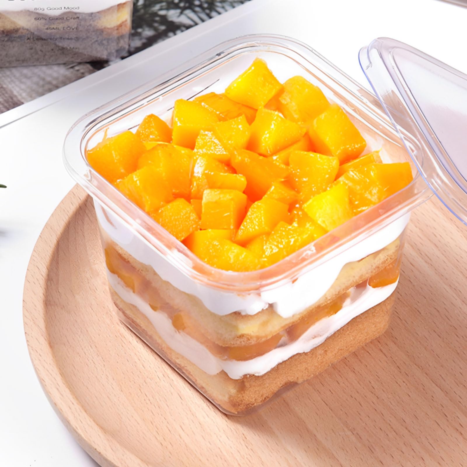 Lot de 100 gobelets à dessert carrés en plastique transparent avec couvercles pour cupcakes, pudding, mousse, crème glacée - 360 ml