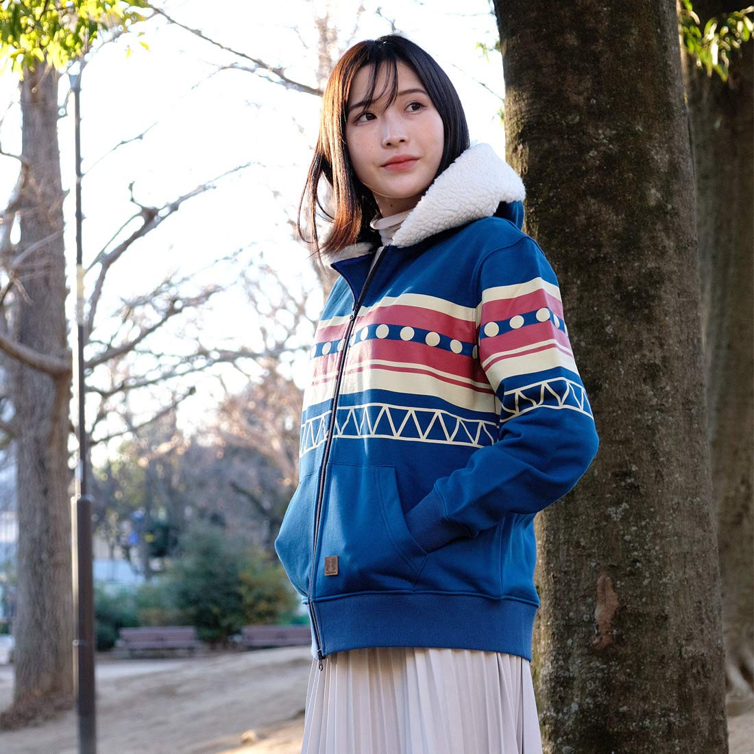 Amazon.co.jp: ゆるキャン△ リンのボアパーカー Lサイズ : ファッション