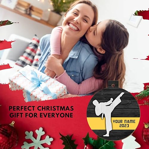 Miniatura 2 de Podagree - Adornos de karate con nombre personalizado para árbol de Navidad, adorno de Navidad de karate de madera personalizado para Navidad 2023,
