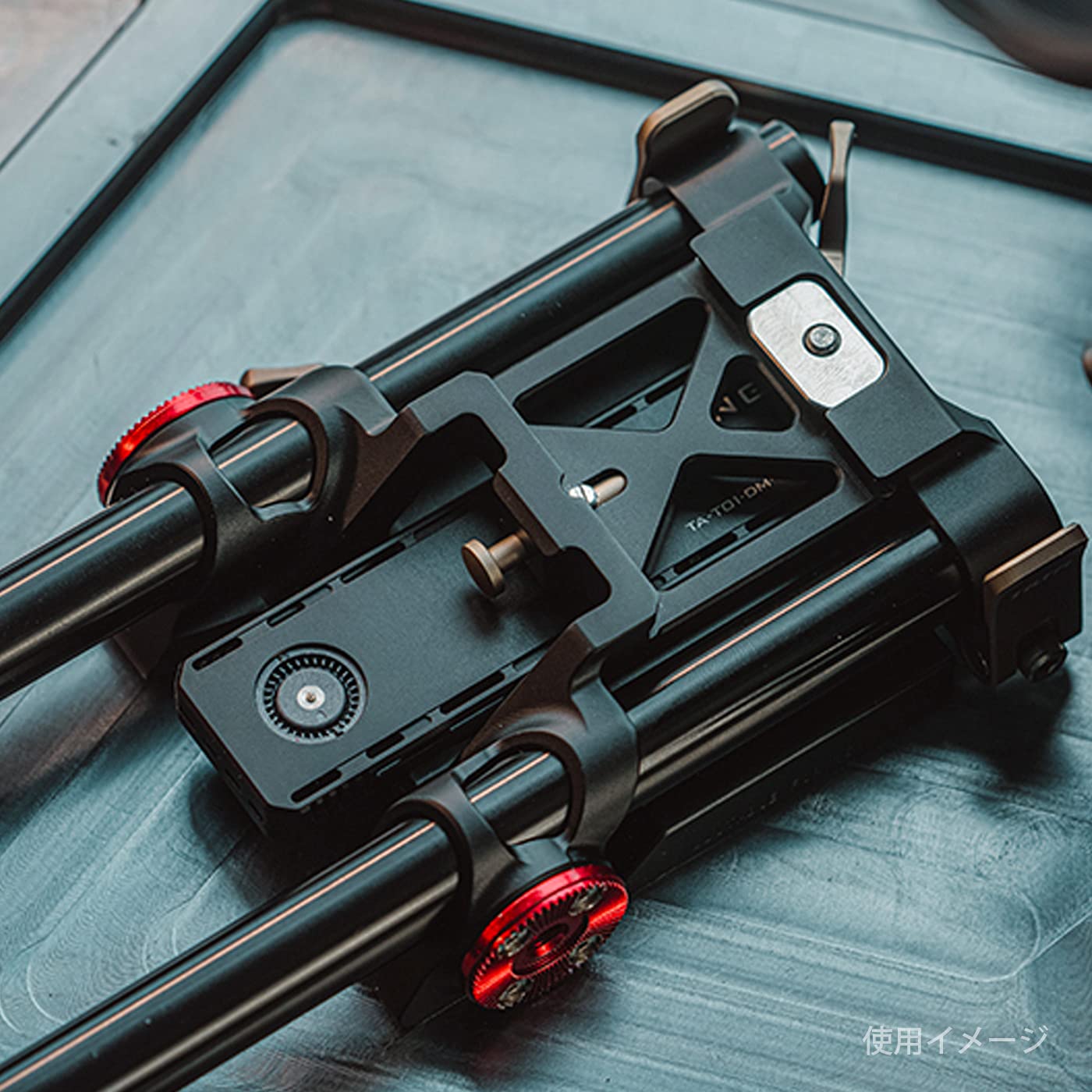 Amazon | TILTA Tiltaing 15mm LWS Baseplate デュアル15mm径ロッド