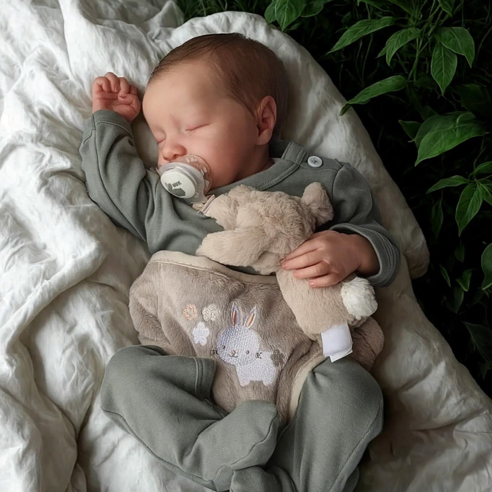 JIZHI 17 Inch Rebornbaby Dolls Soft Cloth Body Realistic Newborn Baby Dolls Real Life Baby Dolls with Feeding Kit Accessories for Kids or Collection (B09G95PZJJ) Amazon Price History, Amazon Price Tracker