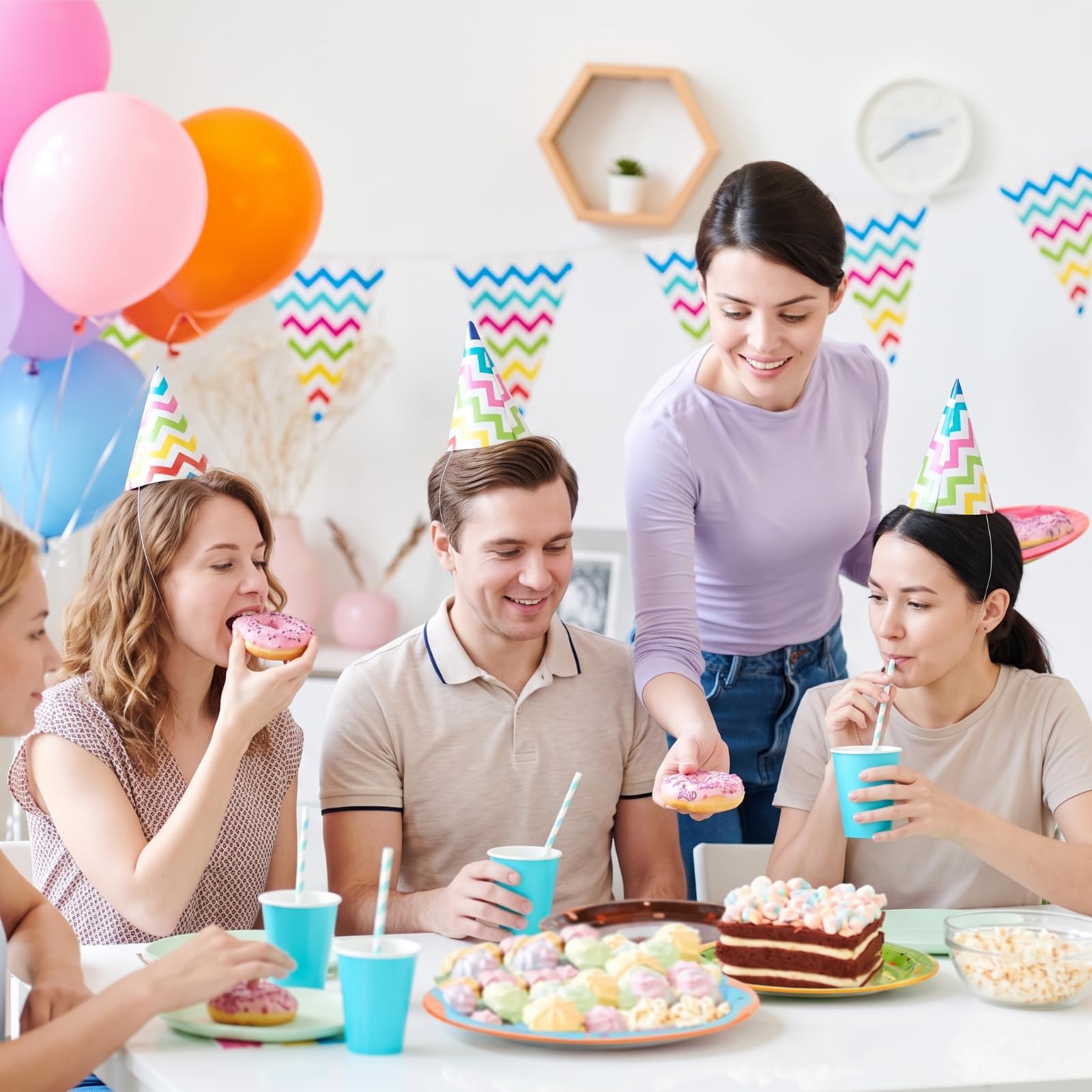 Huwena Donut-Pappteller, 17,8 cm, Einweg-Donut-Partyteller, bunt, niedliche Donut-Serviertabletts, Donut-Snack-Platte für Donut-Thema, Geburtstag, verschiedene Donut-Designs, Partyzubehör