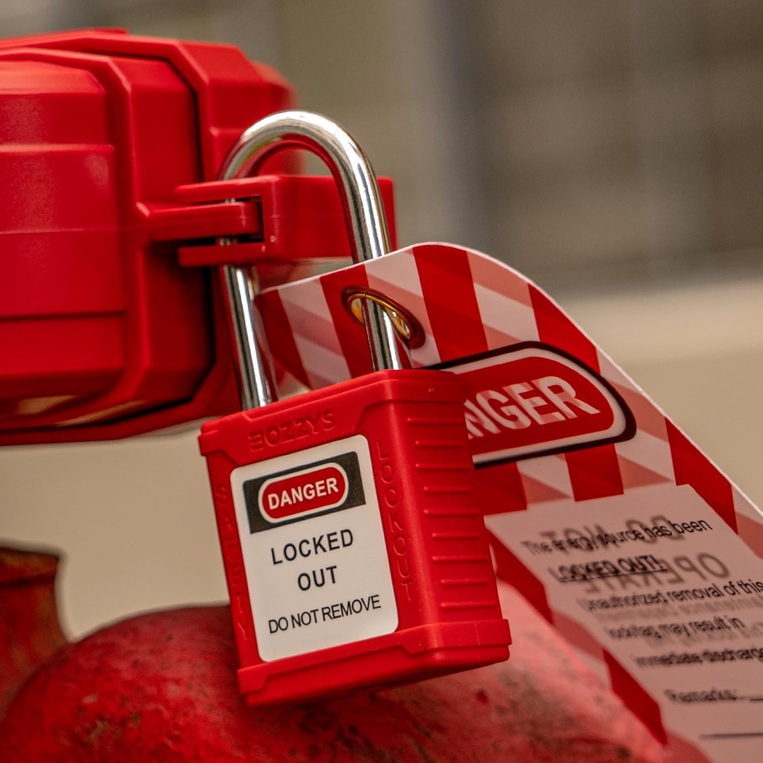 Lockout Tagout Locks with 2 Master Keys｜12-Pack Red OSHA Loto Lock｜Keyed Different & Laser Coding｜Lock Out Padlock Kits for Machinery & Electrical Panels