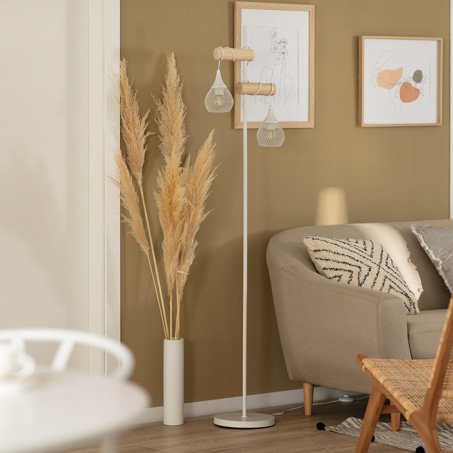 LEDKIA Lámpara de Pie Aluminio y Madera Monah Blanco | Diseño Moderno | Soporte E27 para Bombilla LED | Uso Interior IP20 | Madera y Aluminio | Salón y Dormitorio