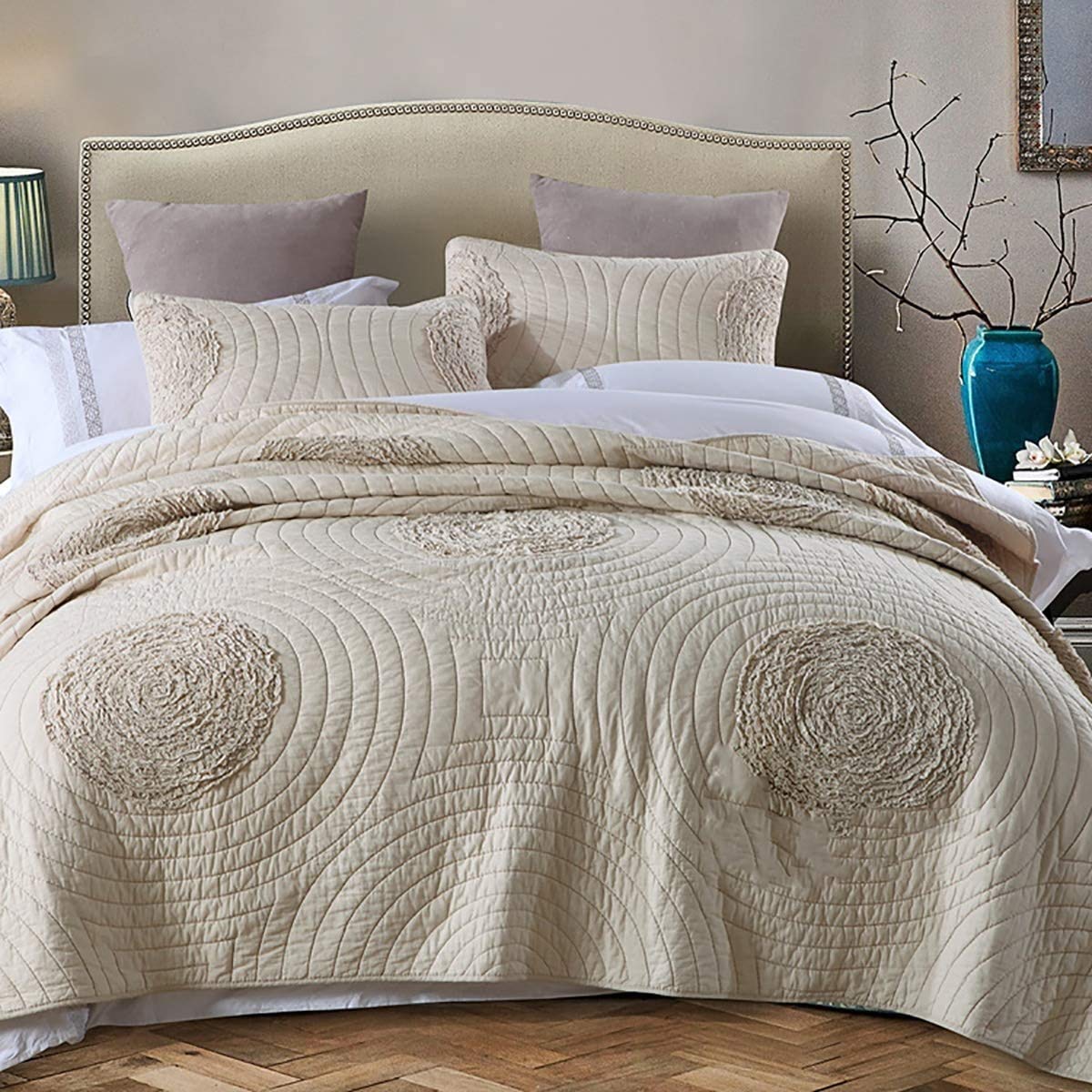 MiDuoHU Quilted Bedspread Coverlet Washable Solid Color Embossed & Reversible Quilt Bed Cover with 2 Pillowcases 100% Cotton(Beige,230x250cm)