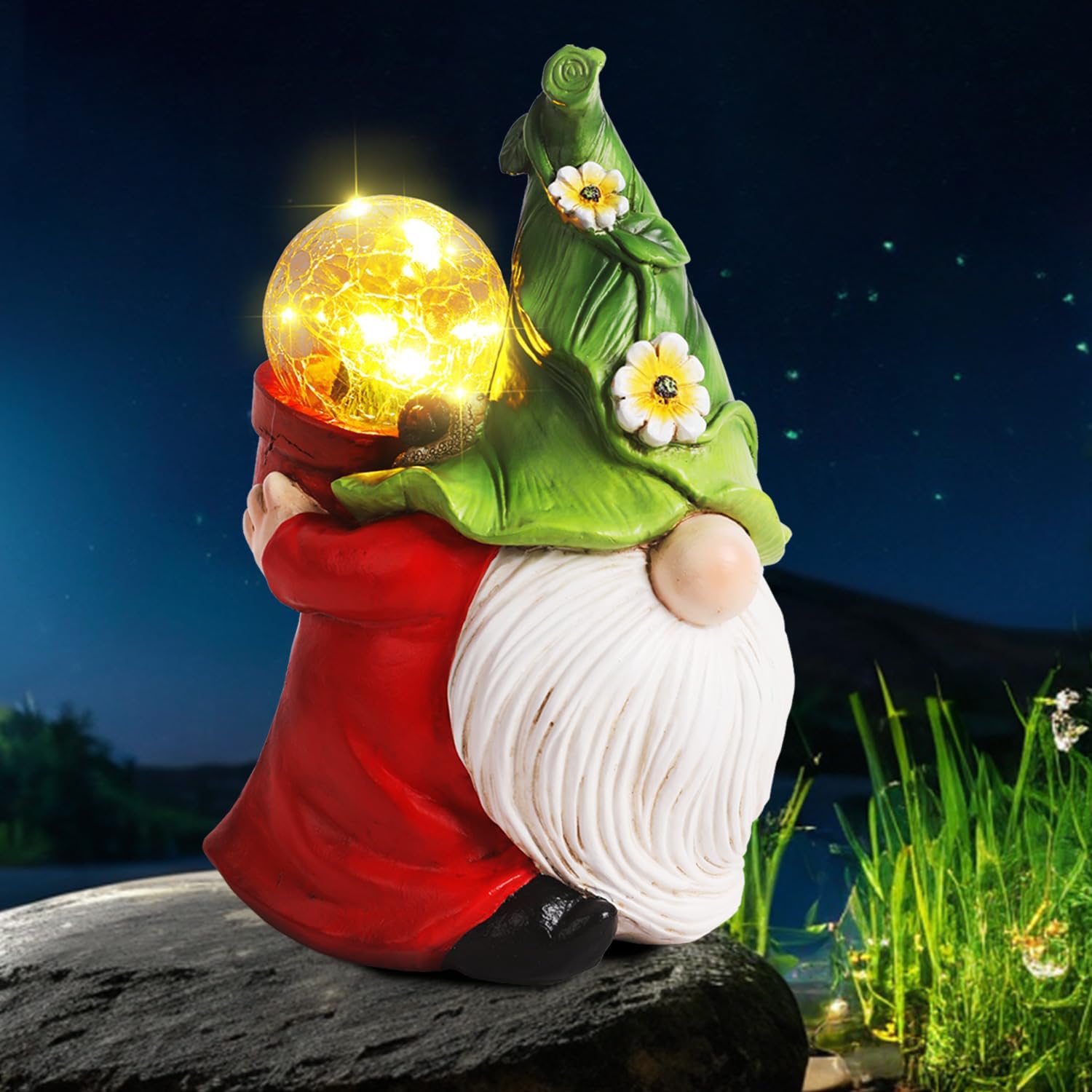 NAN ZAI NAN FANG Solar Garden Gnomes Outdoor - Outdoor Figurines with Lights Resin Solar Garden Sculpture Patio Balcony Yard Lawn Art Decor Birthday Gifts for Women Mom Grandma Housewarming