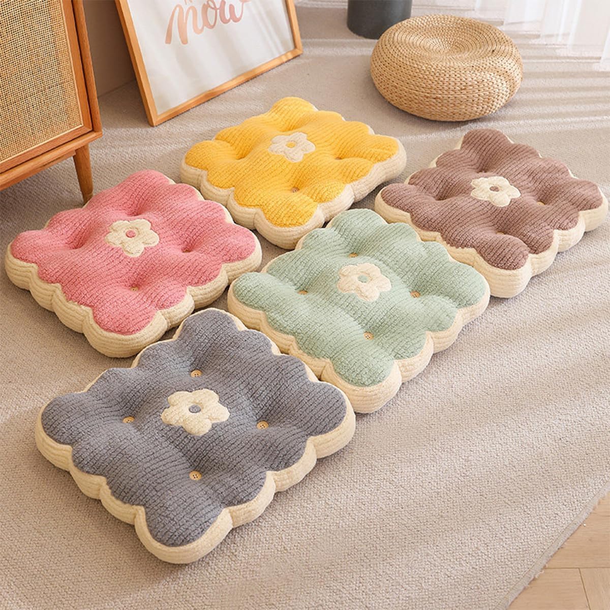 Plush Biscuit Cushion Decorative Cookie Floor Pillow 15.7in Cute Flower Square Shaped Velvet Home Office Chair Cushion Non Slip Thickened Seating Cushions Butt Cushion (Green)