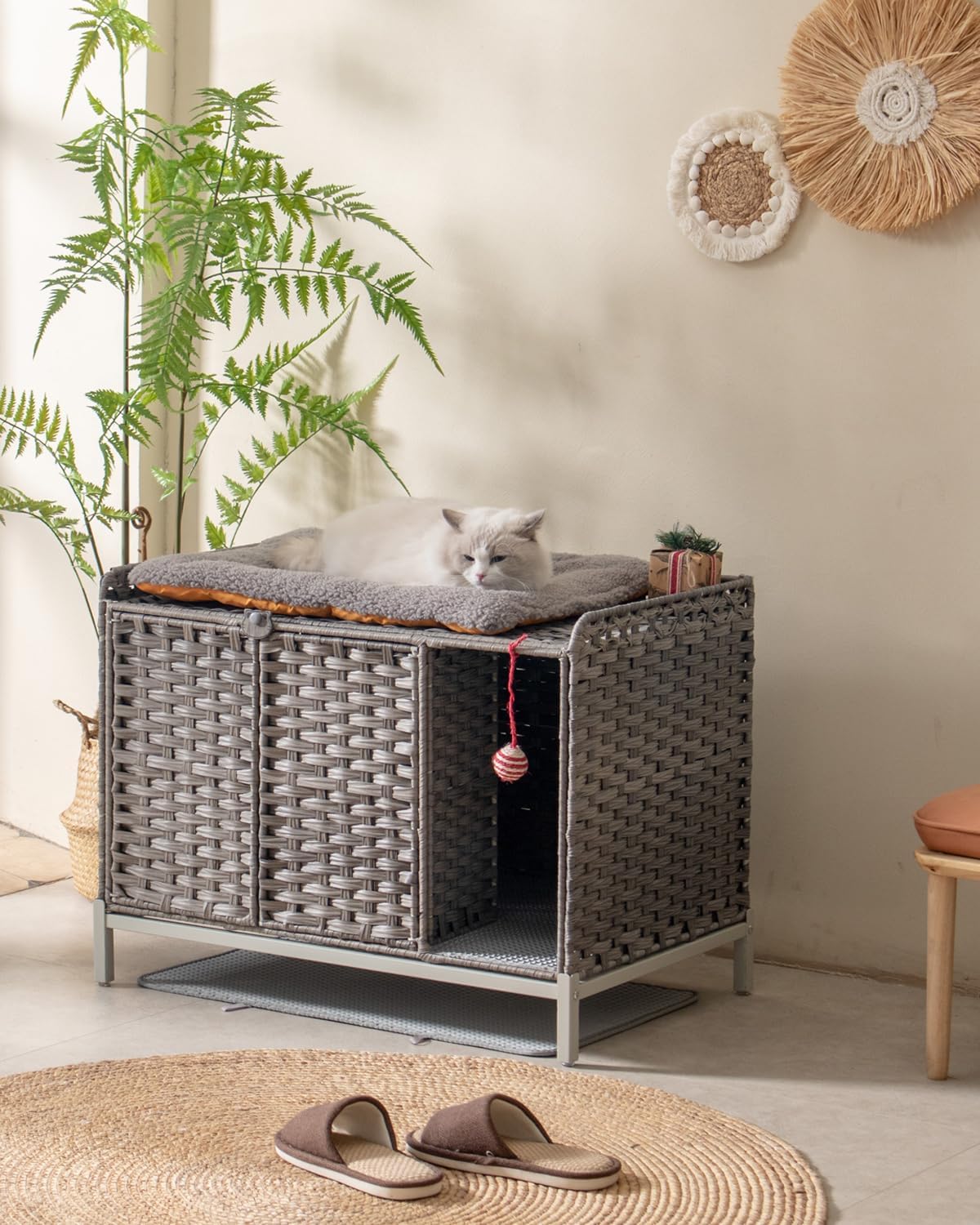 SETVSON Cat Litter Box Enclosure Furniture with Divider, Handwoven Rattan Litter Box with Mat, 31.2 x 19.6 x 24.2 Inches, Metal Heightened Feet, Hidden Cat House for Living Room, Bedroom (Gray)