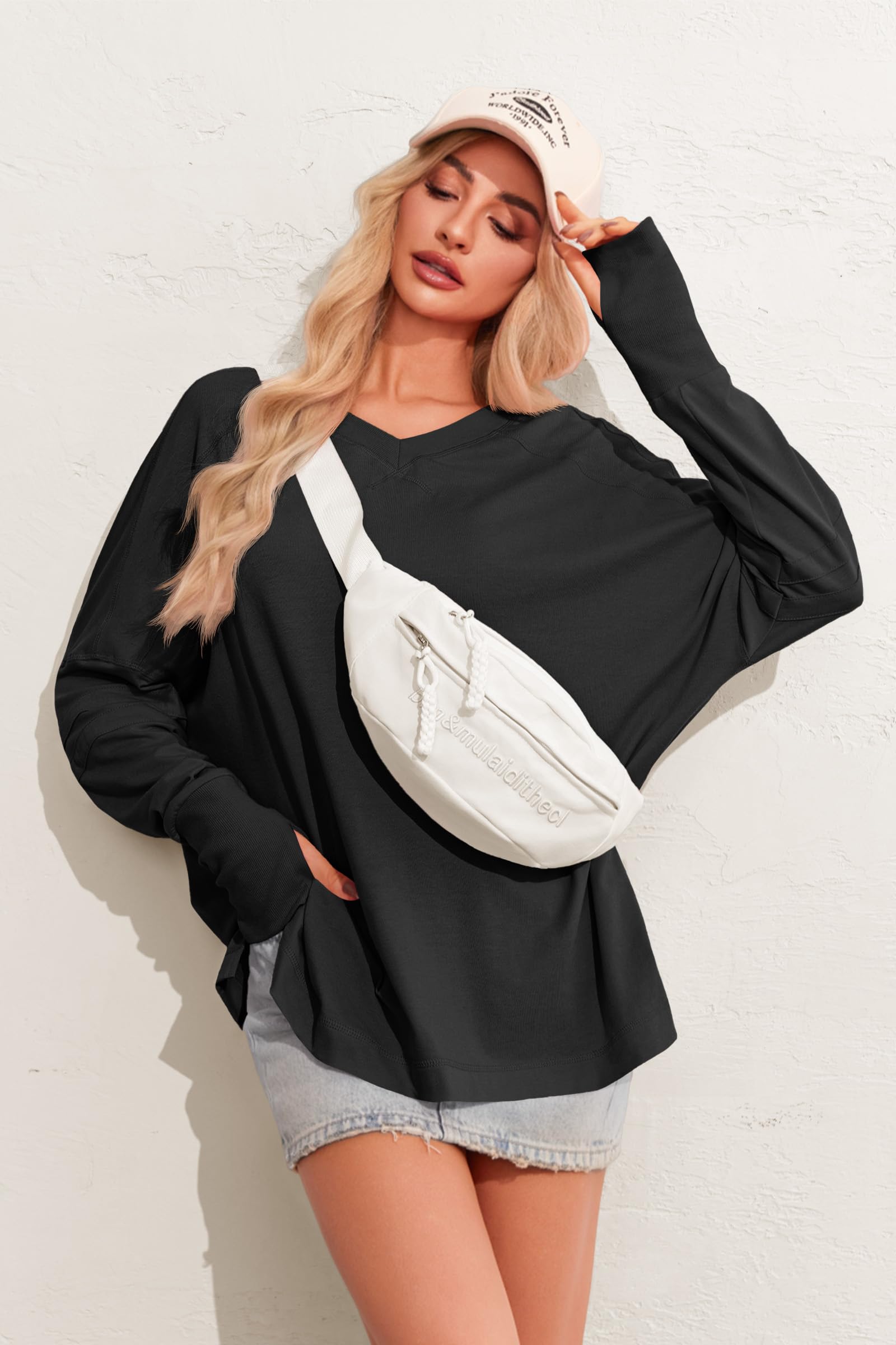 Tankaneo Top da donna a maniche lunghe da allenamento, oversize, con scollo a V, con spacco laterale, tuniche da palestra con fori per i pollici