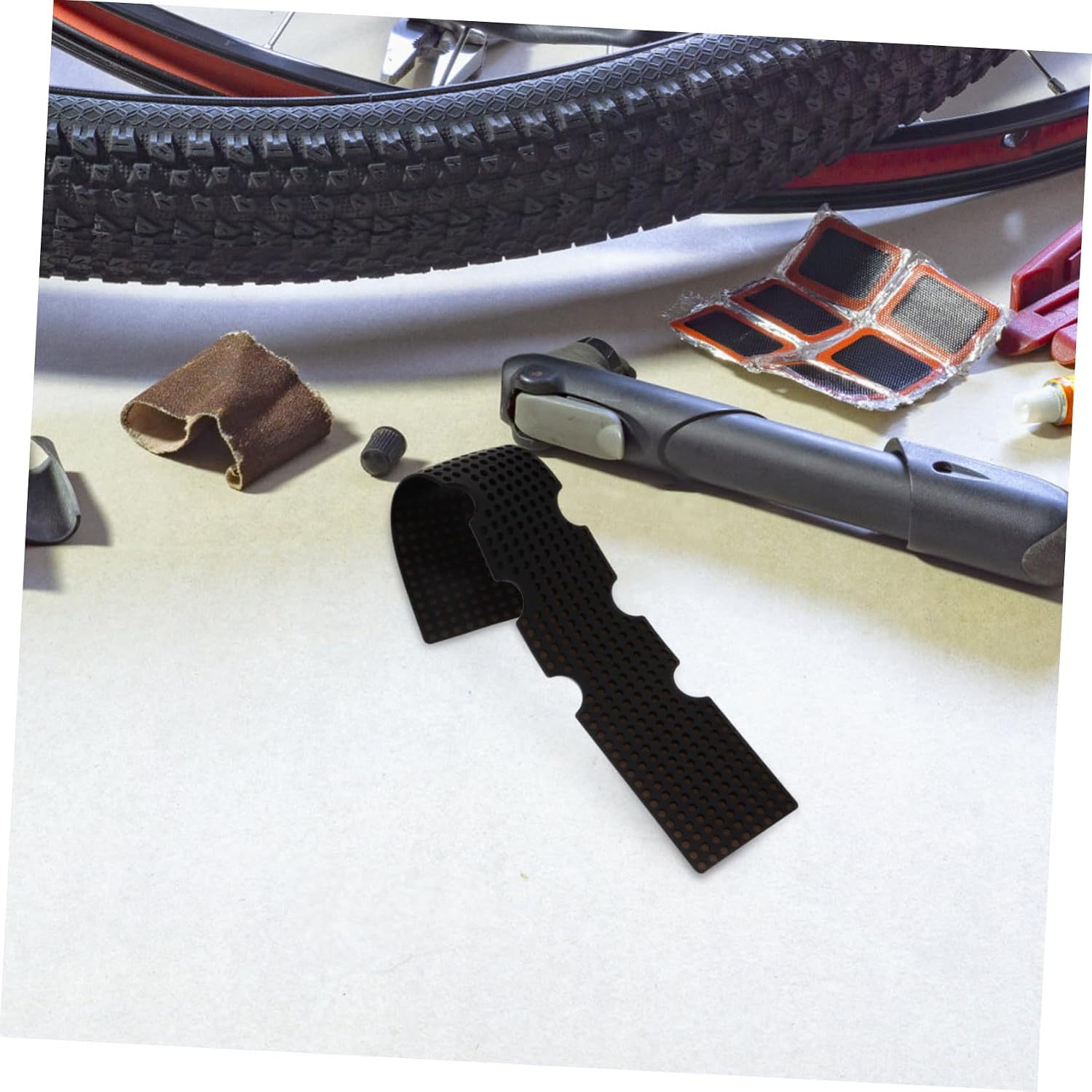 YARNOW 2pcs Handlebar Pads Flexible Shockproof Cushioning for Road and Mountain Grip for Enhanced Comfort and Style