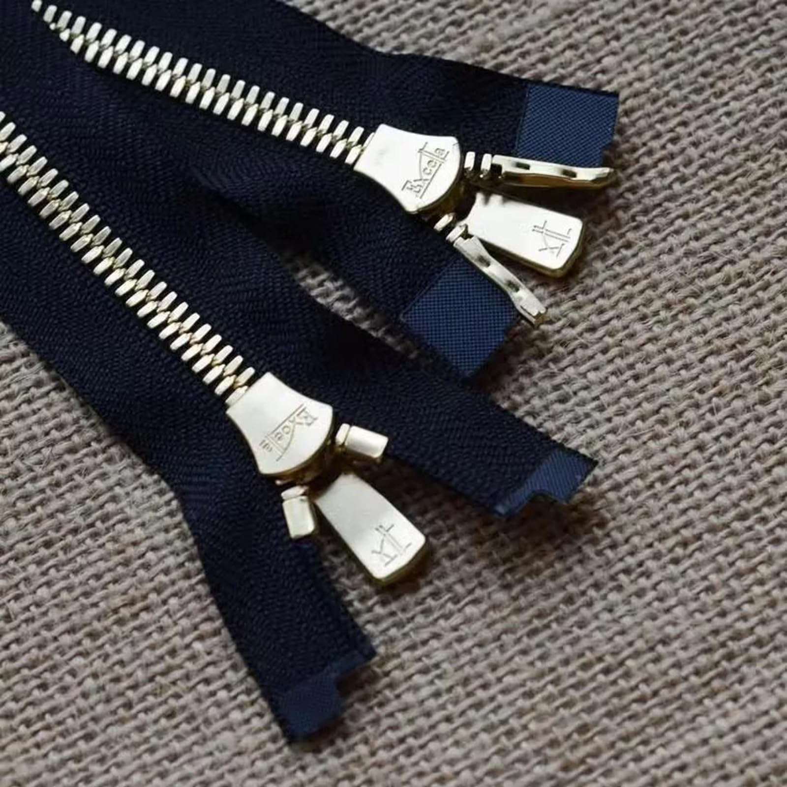 YUEKOPOU Cremallera metálica con cadena de dientes de maíz n.° 5, de 2 vías, for reparación de chaquetas, multicolor, 60-100 cm(Nickel-Free White,75cm)