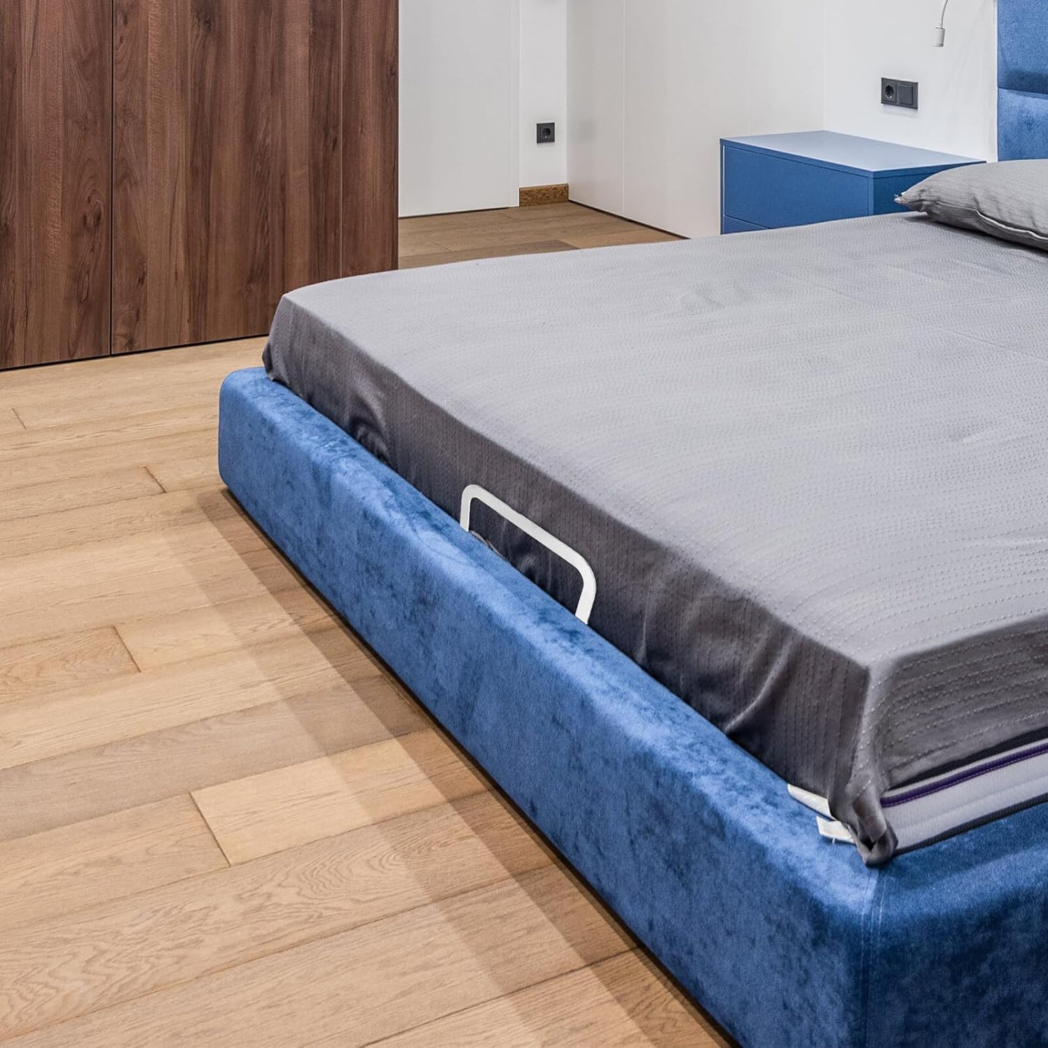 Mattress Retainer Bar Mattress Slide Stopper Wider Taller Metal Mattress Stabilizers Bed Gripper Mattress Holder in Place to Keep Mattress from Sliding for Adjustable Beds Silver
