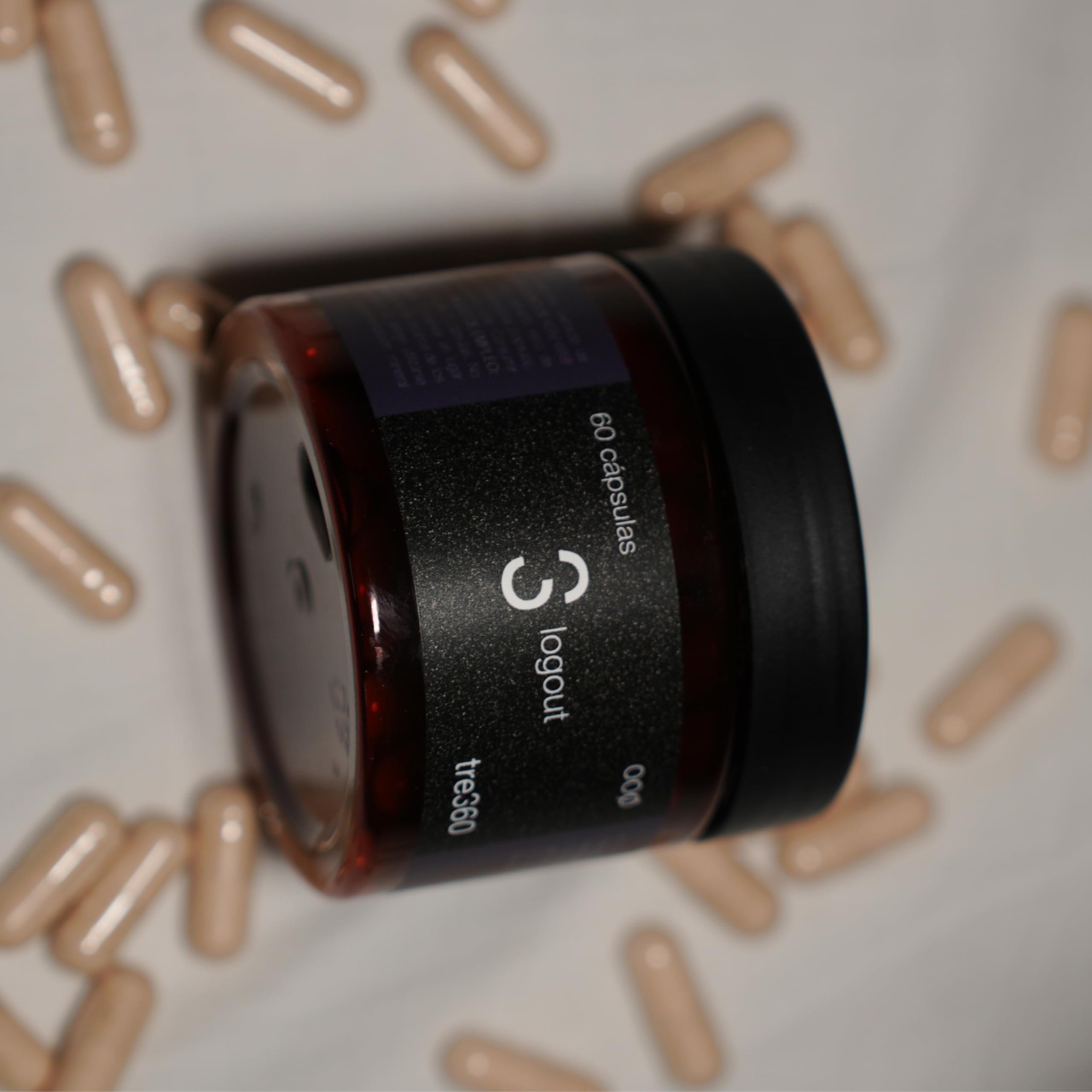 Tres60 - Logout Sueño y Descanso – 60 Cápsulas - Melatonina 1,9 mg, Ashwagandha KSM-66®, Griffonia 5-HTP y Magnesio - Complemento para Dormir Mejor y Favorecer el Descanso Nocturno