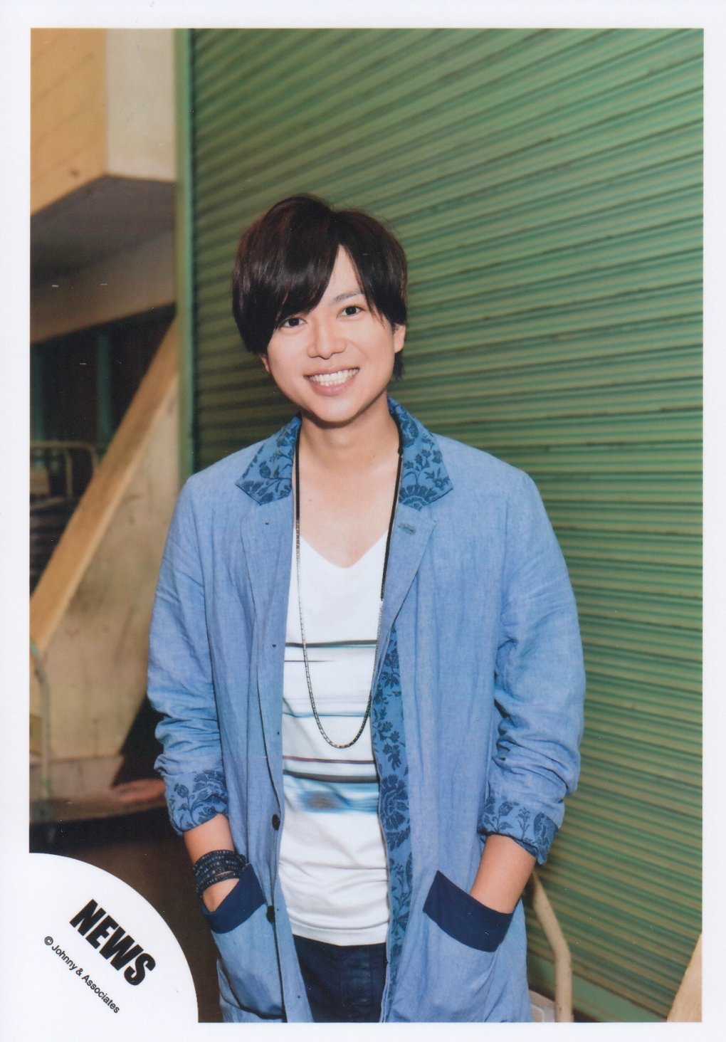 Amazon.co.jp: NEWS 公式生写真 （加藤シアゲアキ）NA00134 : ホビー
