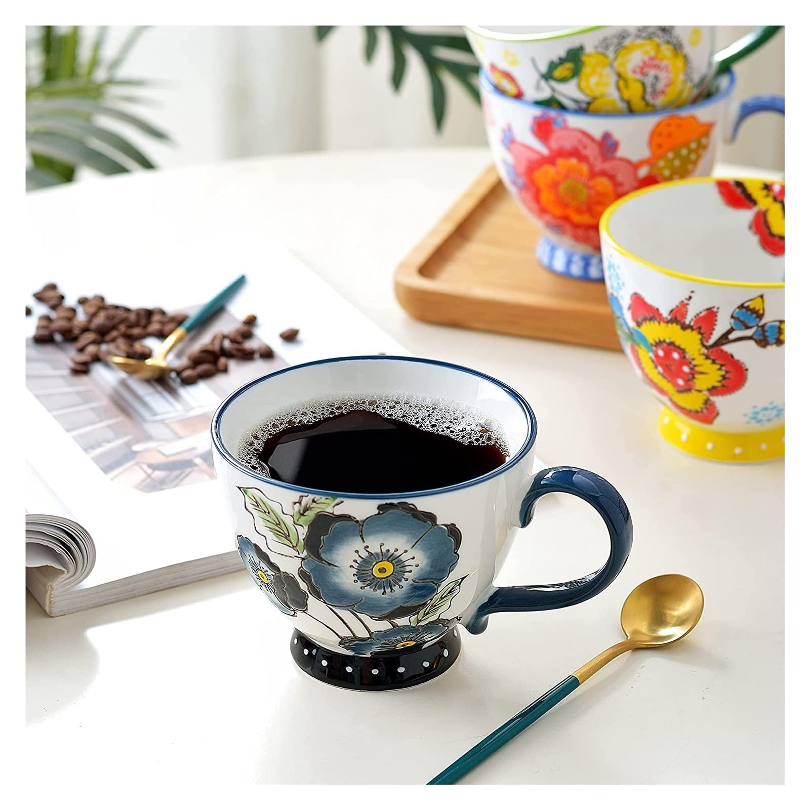 Filiżanka Kawy Ręcznie Kwiatowy Ceramiczny Kubek Do Kawy Zestaw 4 Kubków Latte do Herbaty Cappuccino, Kakao, Mleko i Woda Biały Matowy Szkliwiony Kubek z Uchwytem (Kolor: Pączek Kwiatu 4 Sztuk