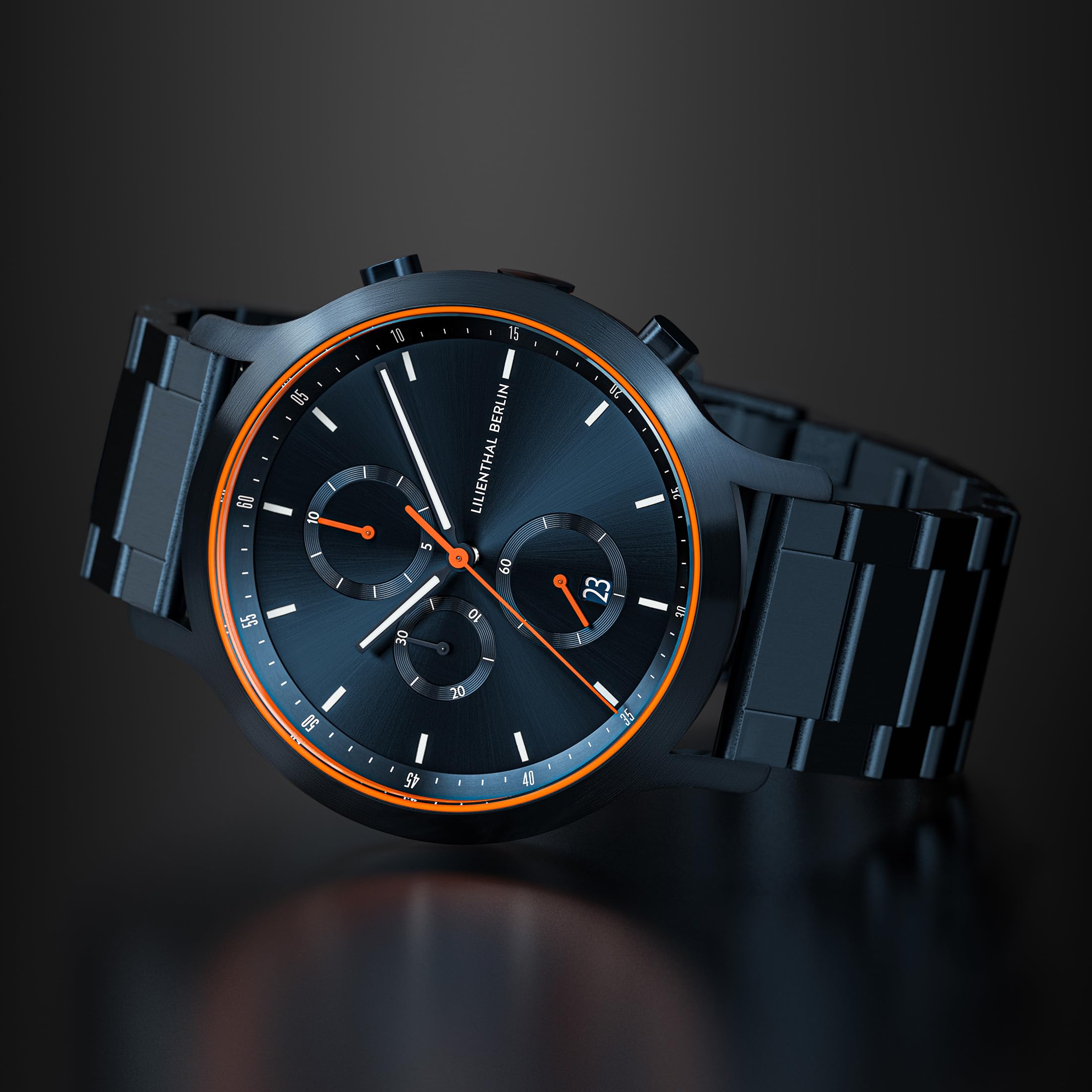 Lilienthal Berlin Chronograph Blue Orange IV in dunkelblau – Herrenuhr aus Chirurgenstahl mit einem Quarzuhrwerk & saphirgehärtetem Mineralglas – 42,5 mm
