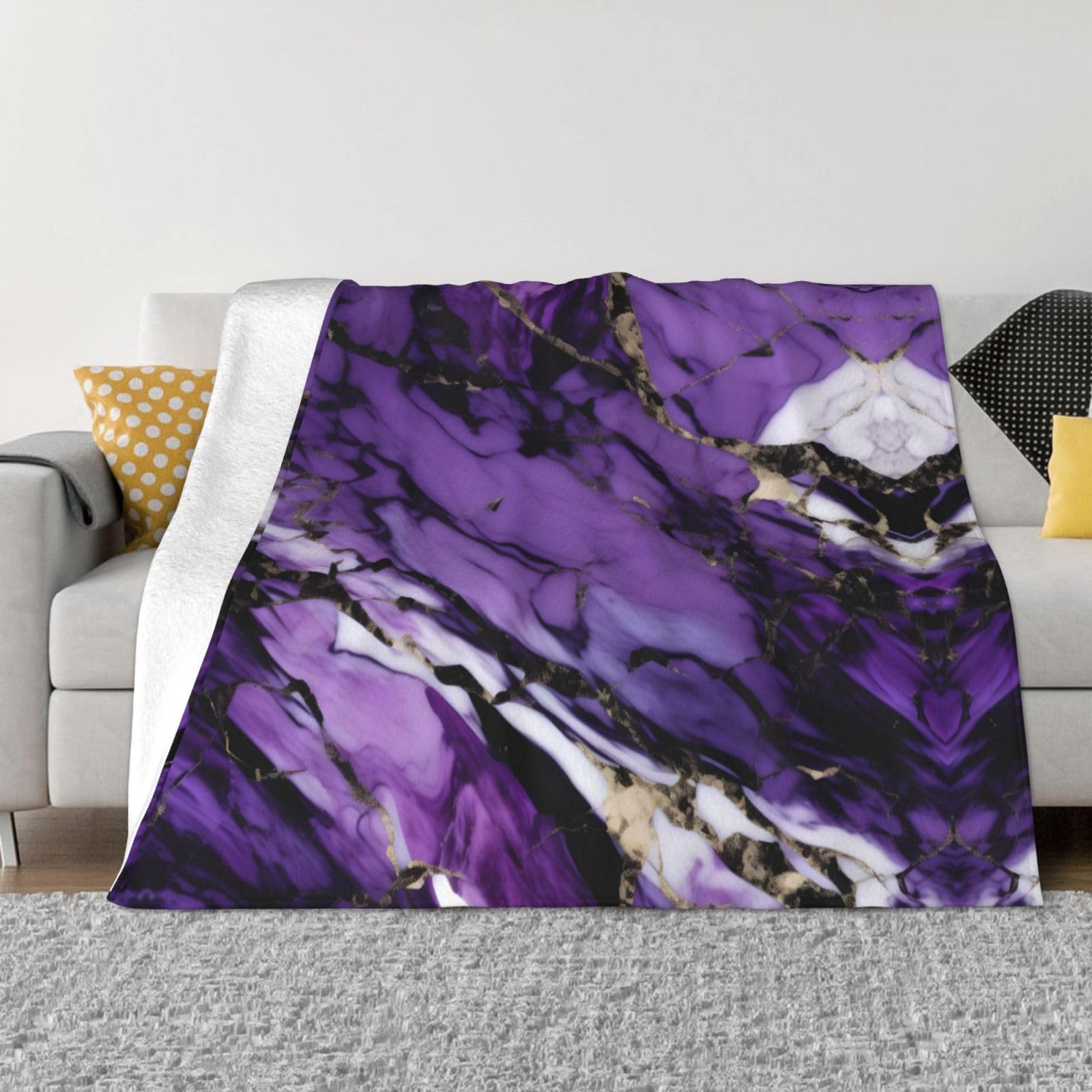 Couverture flanelle marbre violet le cadeau idéal pour réchauffer vos proches